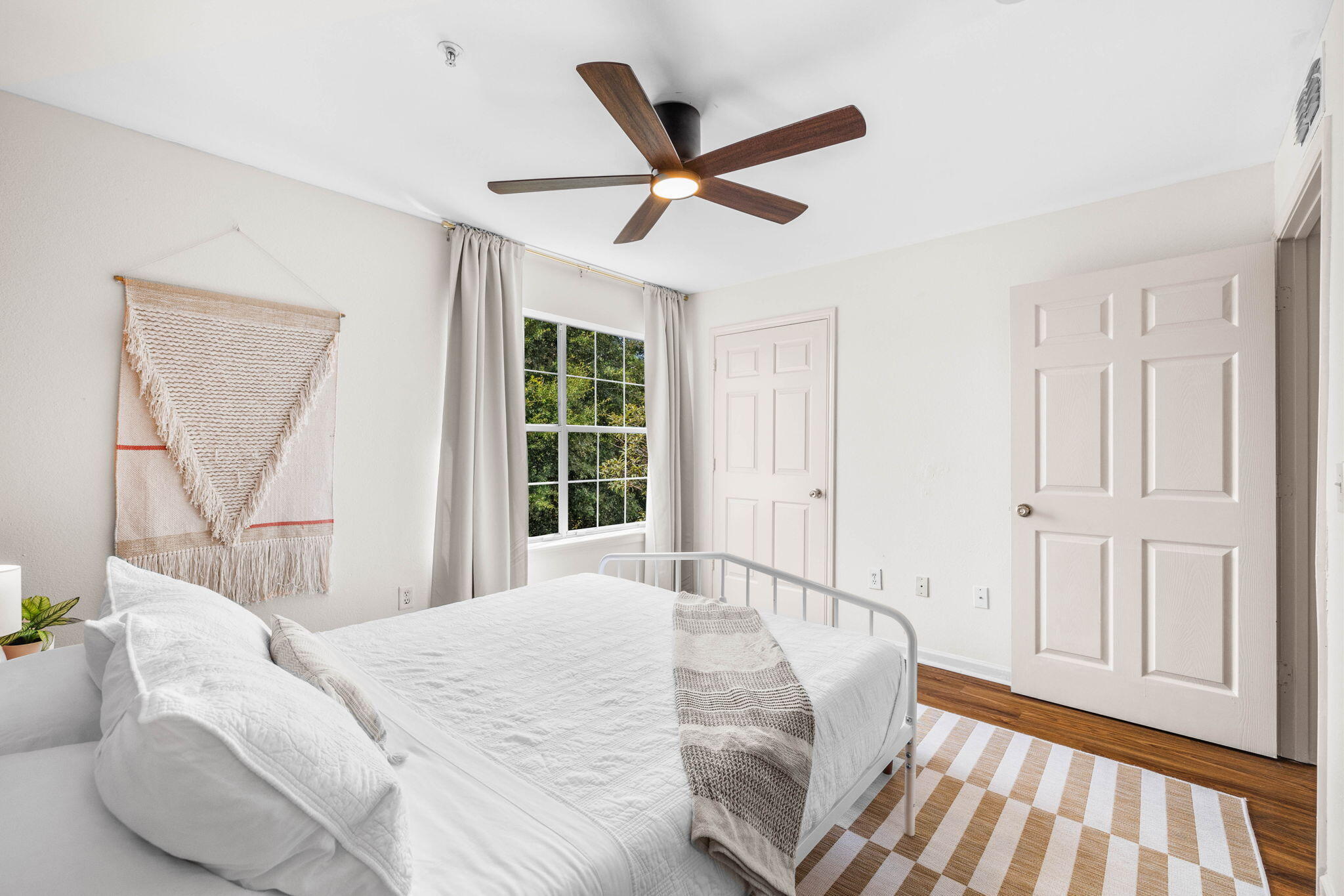 4090 Dancing Cloud, 263