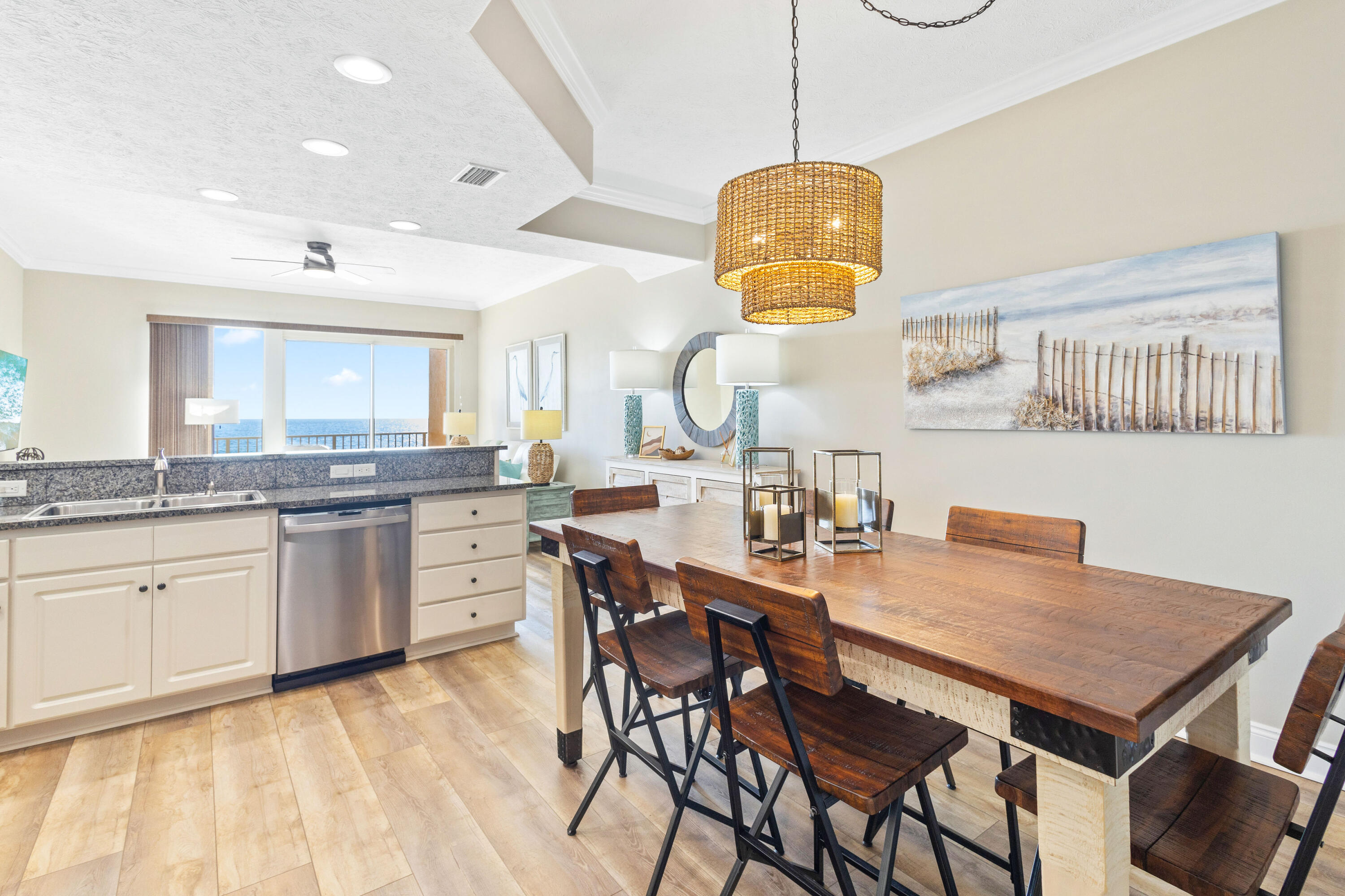 5004 Thomas Drive, UNIT 308