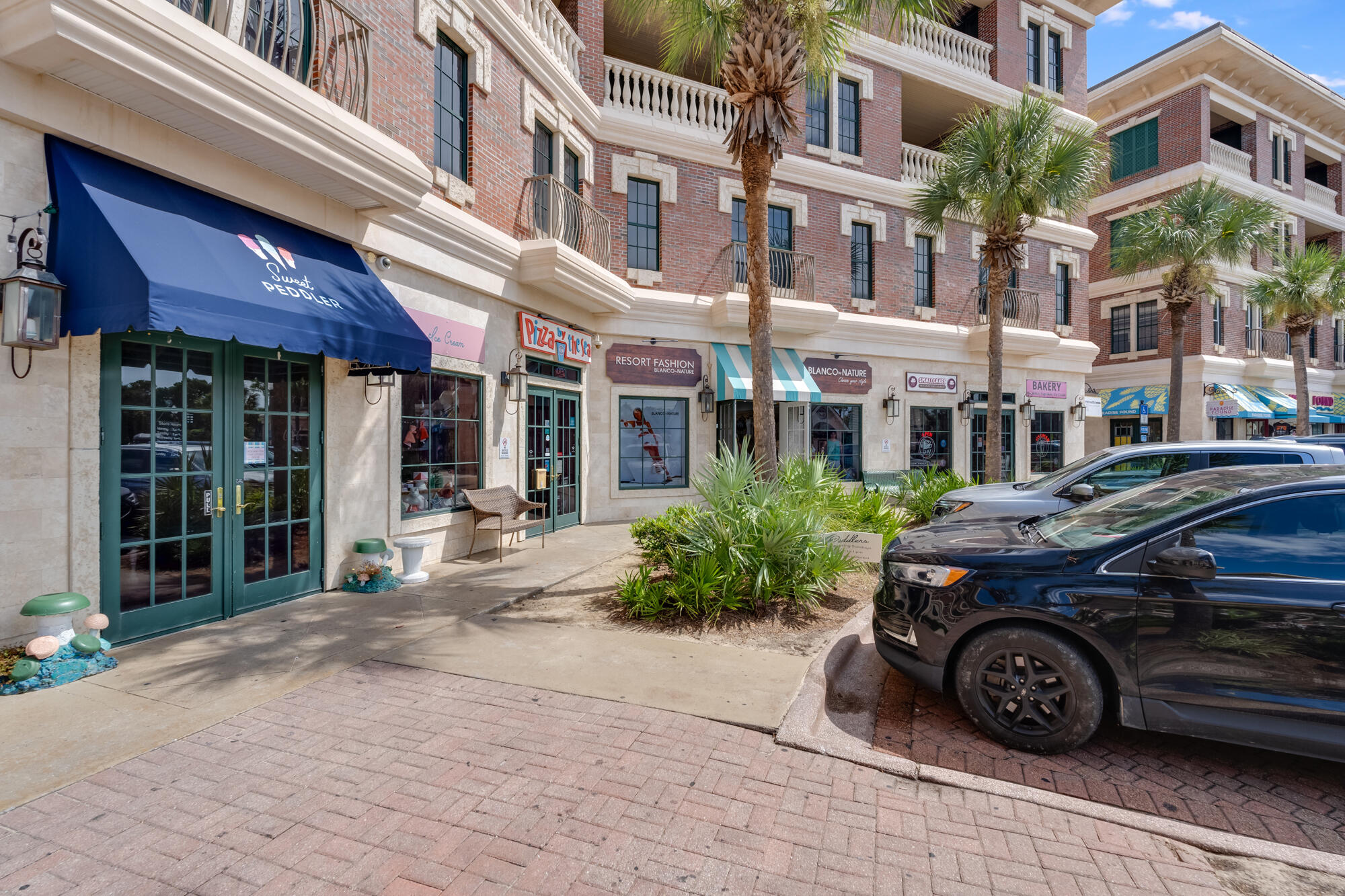 10343 E Co Highway 30A, B279