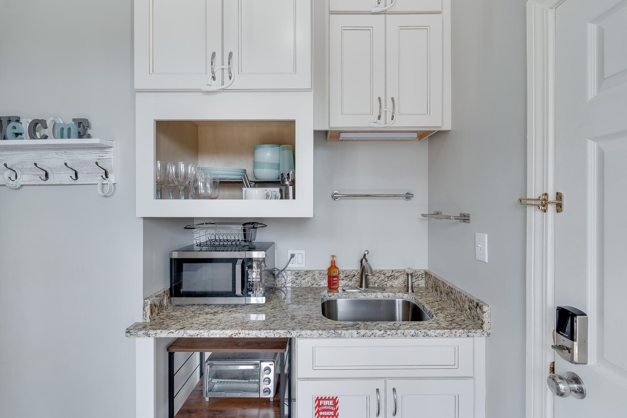 10343 E Co Highway 30A, B279