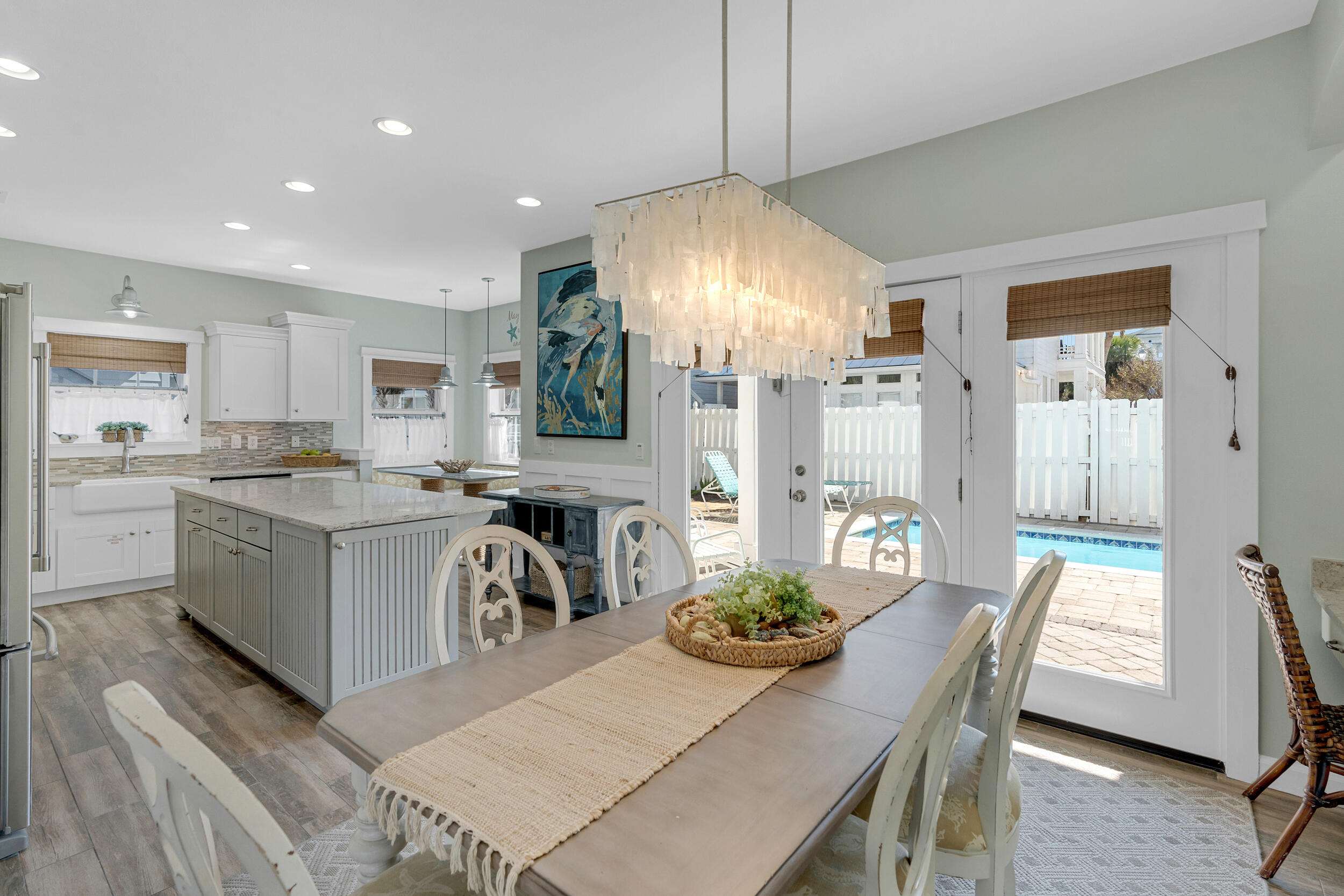 4449 Ocean View Drive