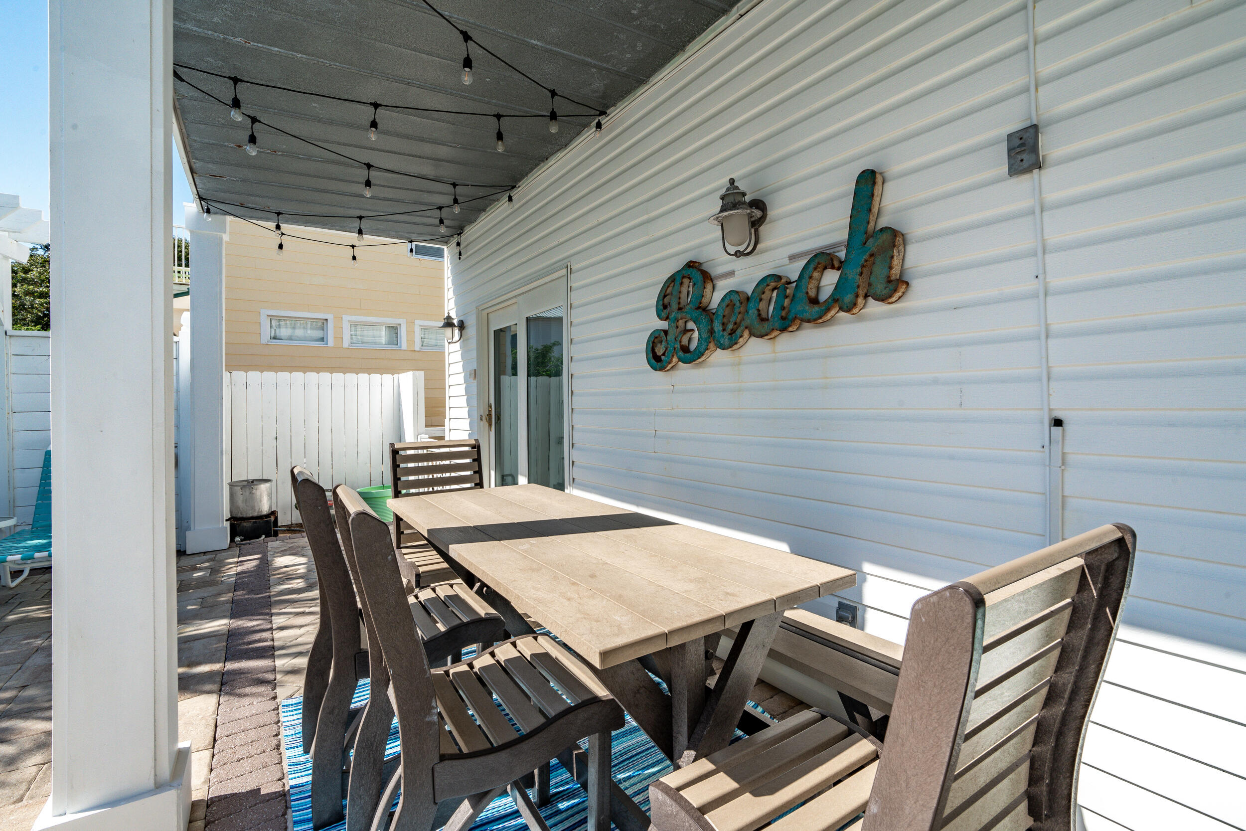 4449 Ocean View Drive