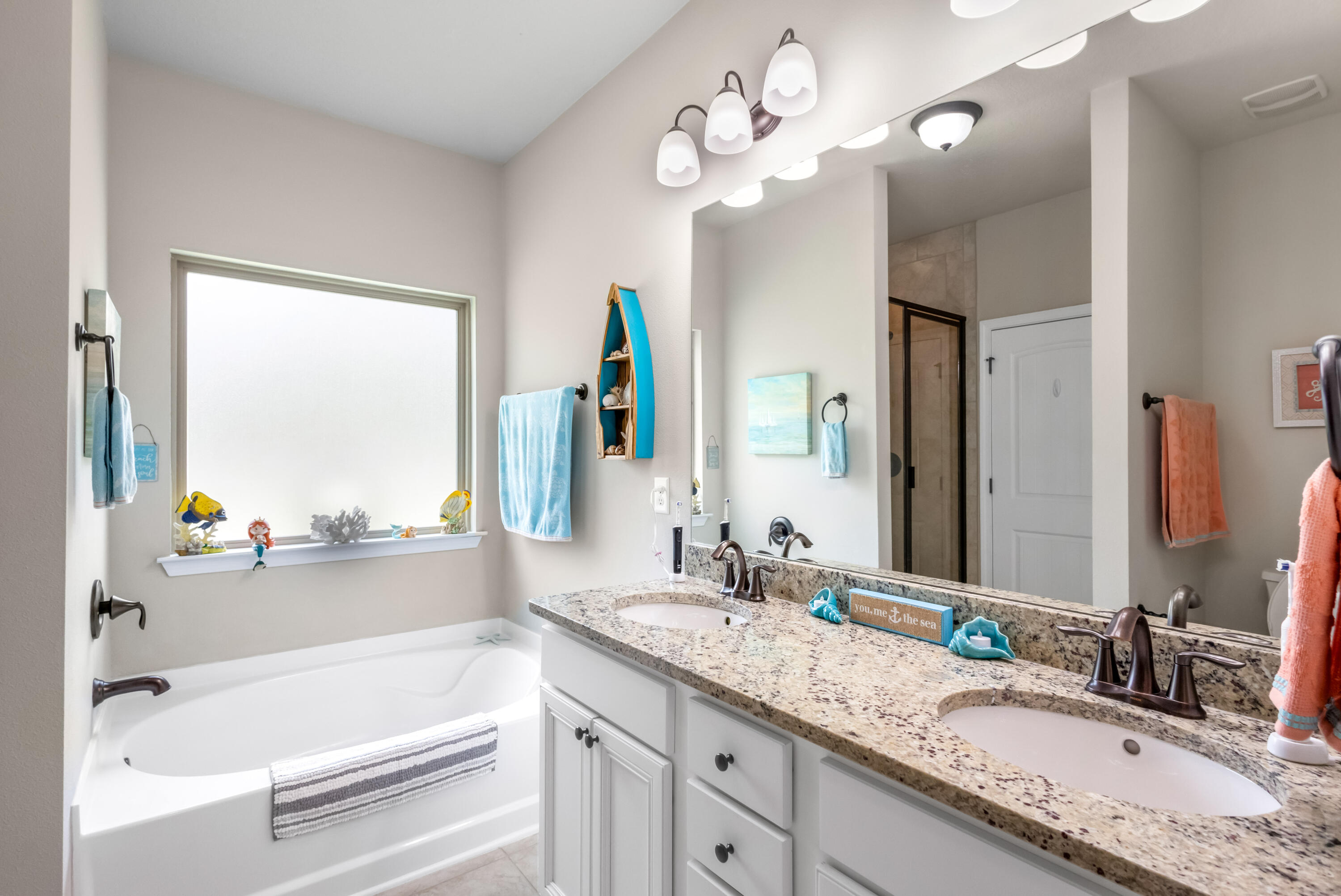 576 Cocobolo Drive