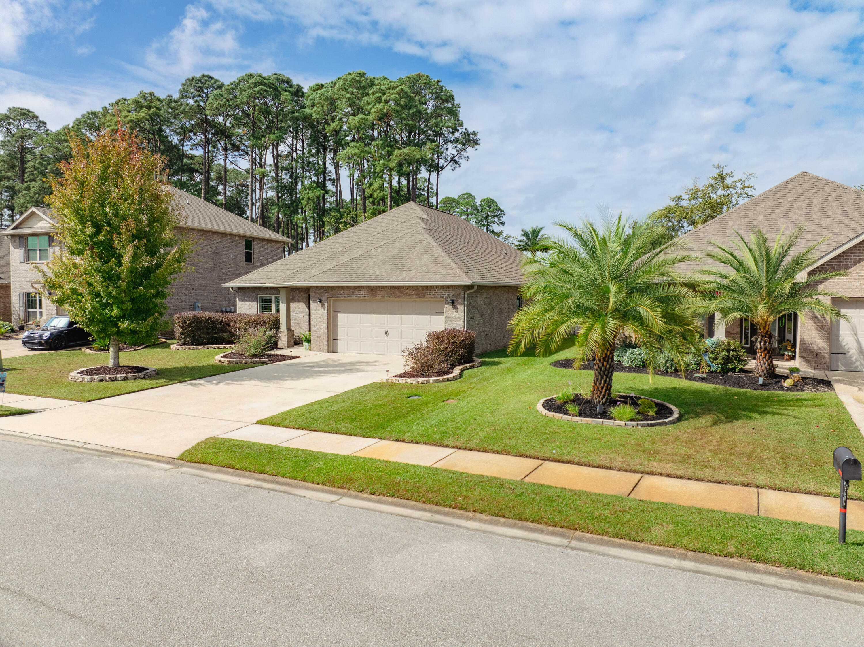 576 Cocobolo Drive