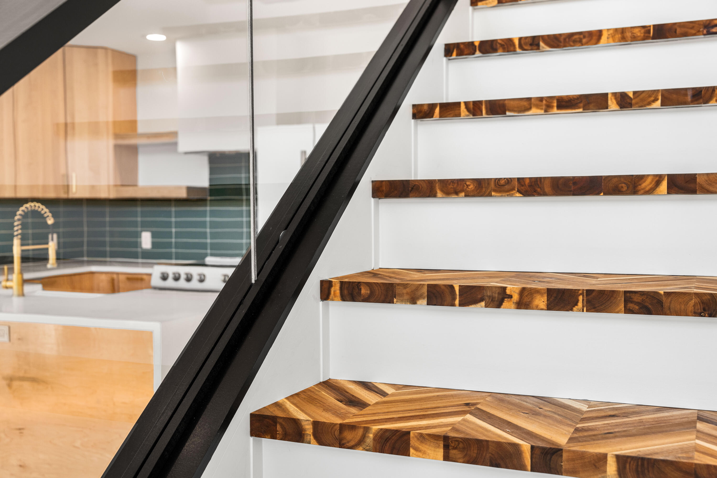 1305 N County Highway 393 N