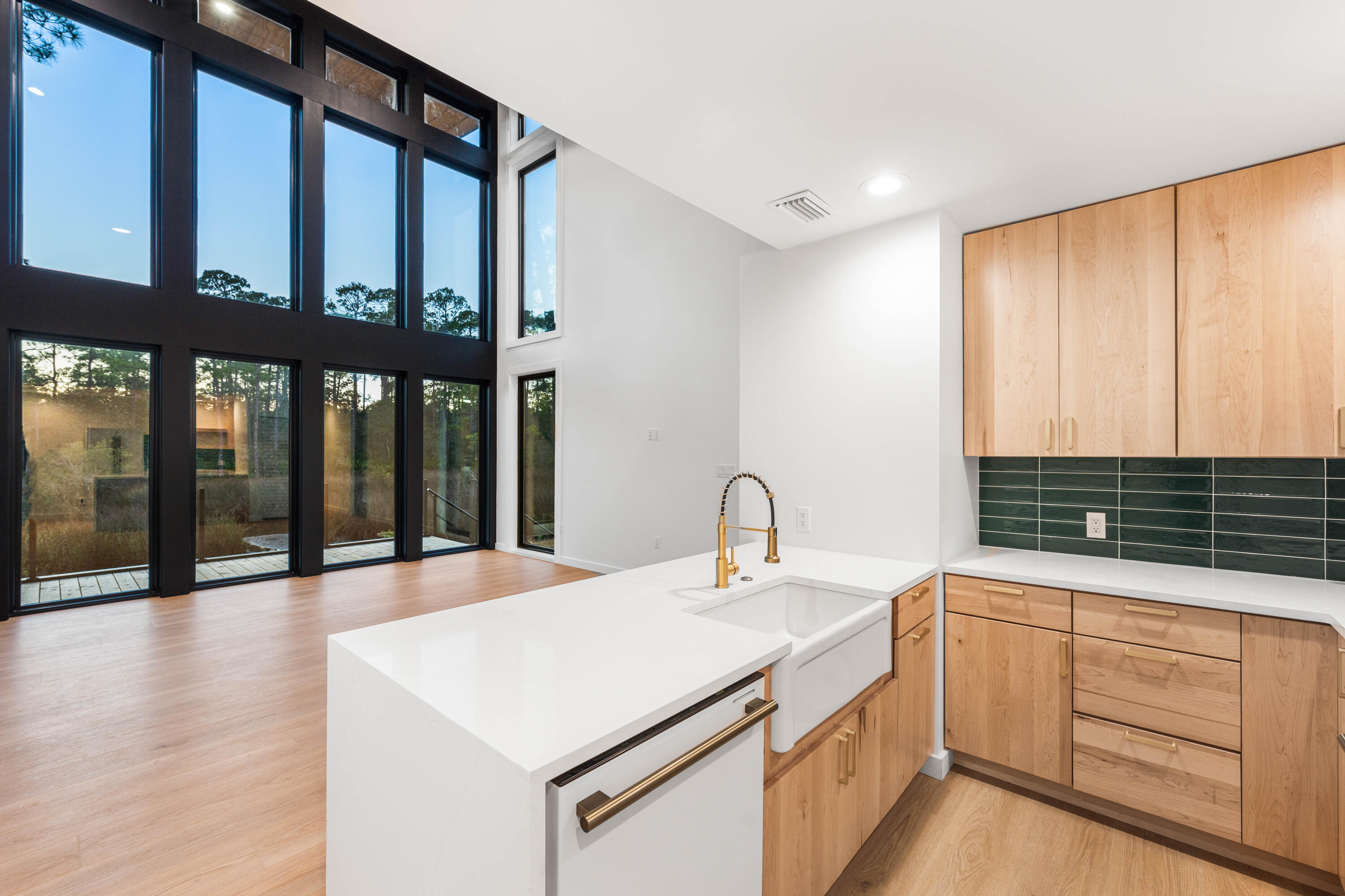 1305 N County Highway 393 N