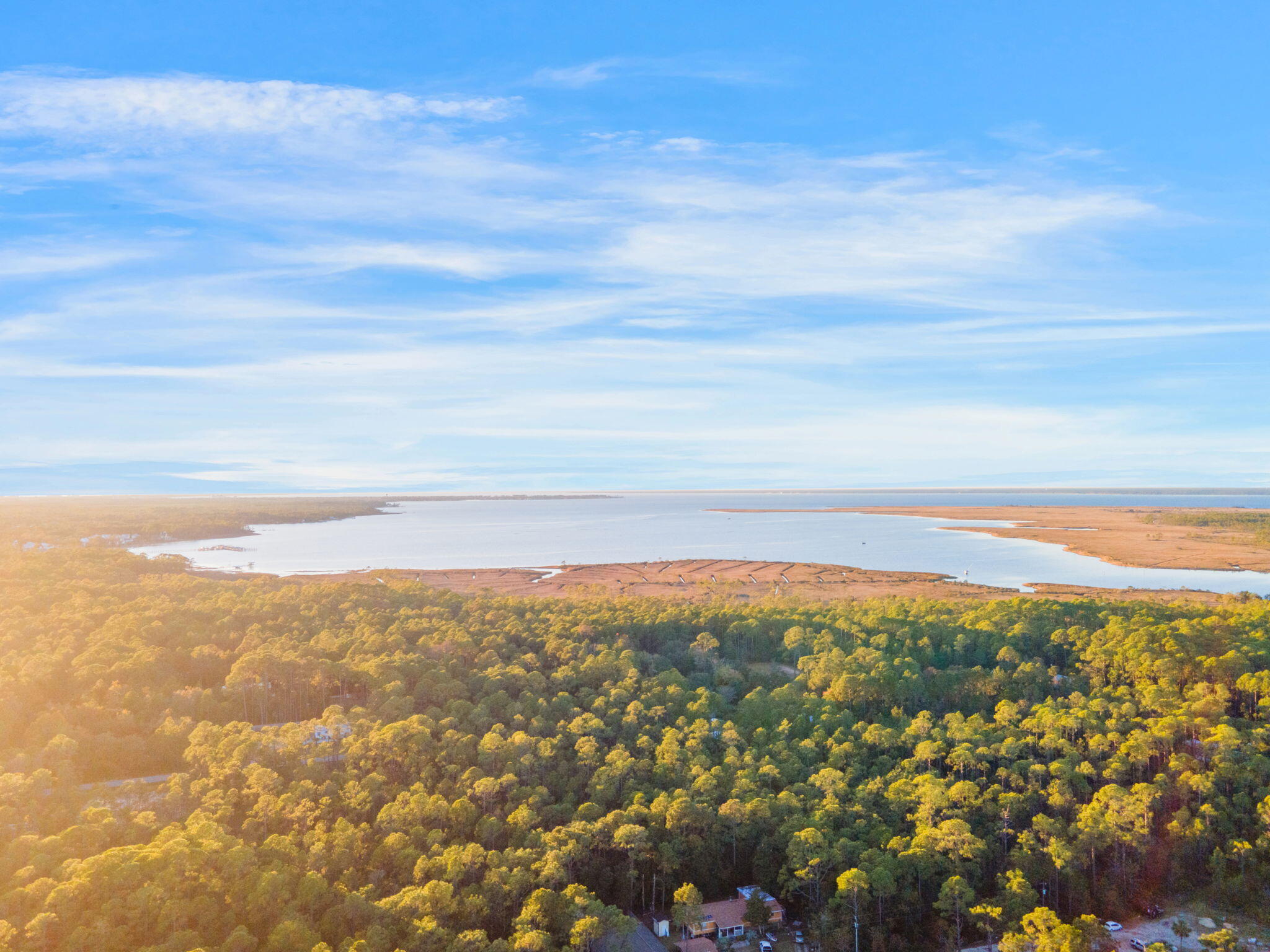 1213 N County Hwy 393