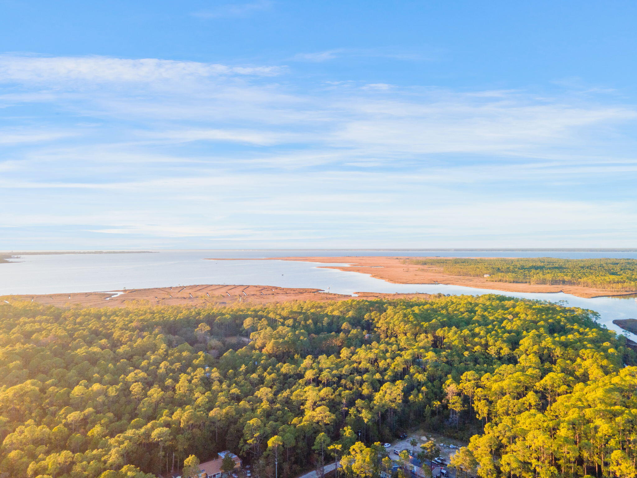 1213 N County Hwy 393