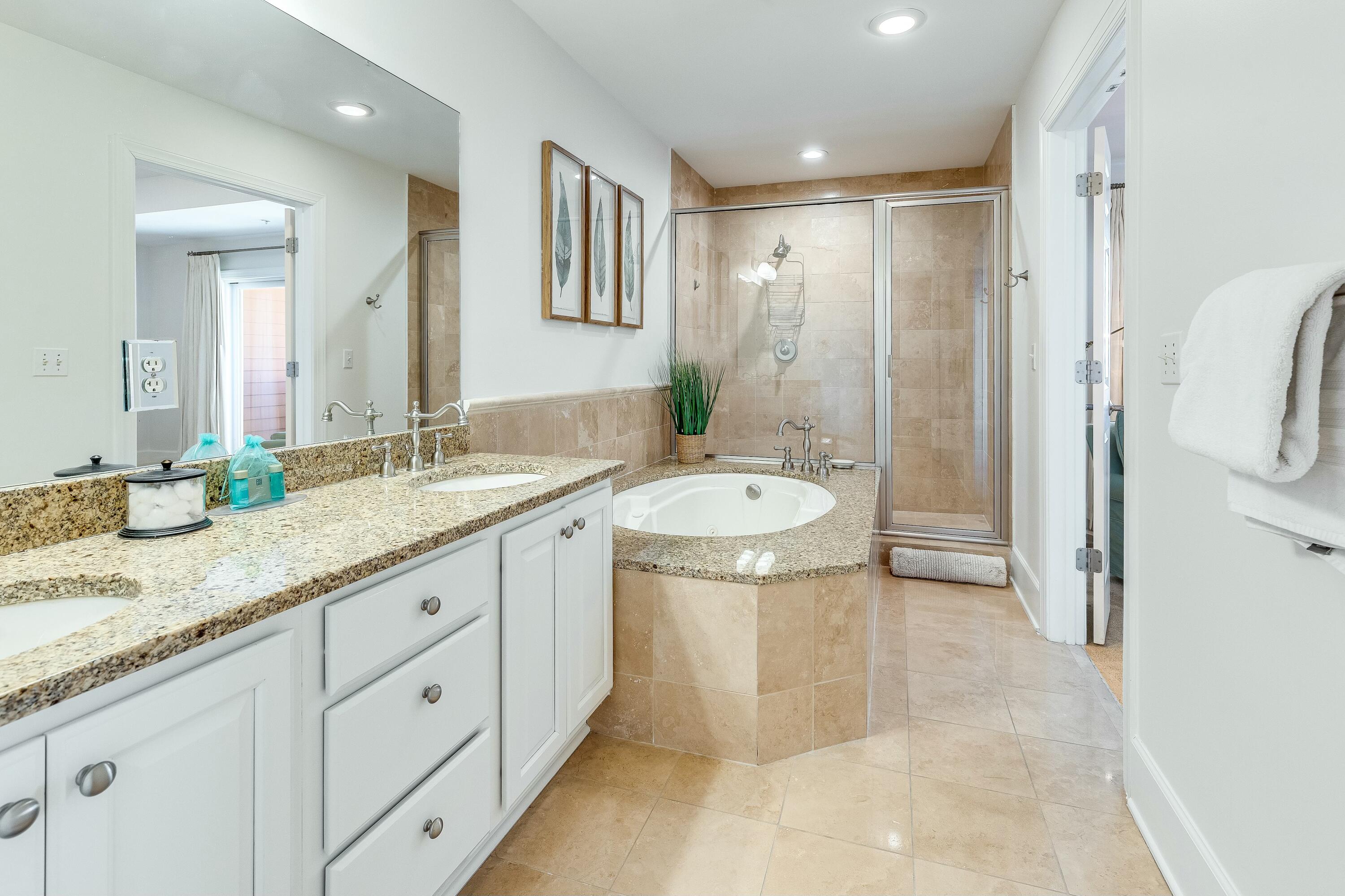 1653 W County Highway 30A UNIT 3121