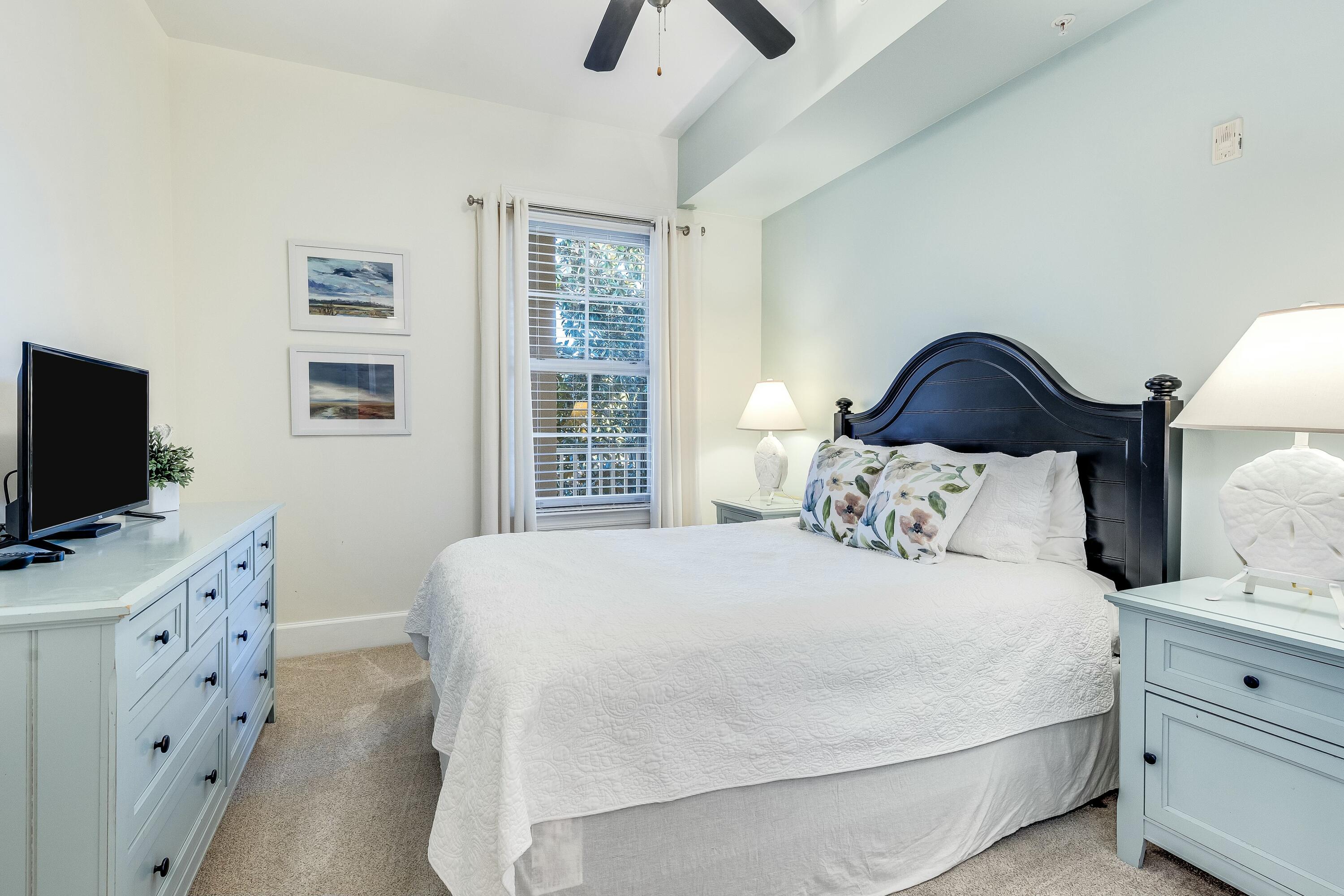1653 W County Highway 30A UNIT 3121