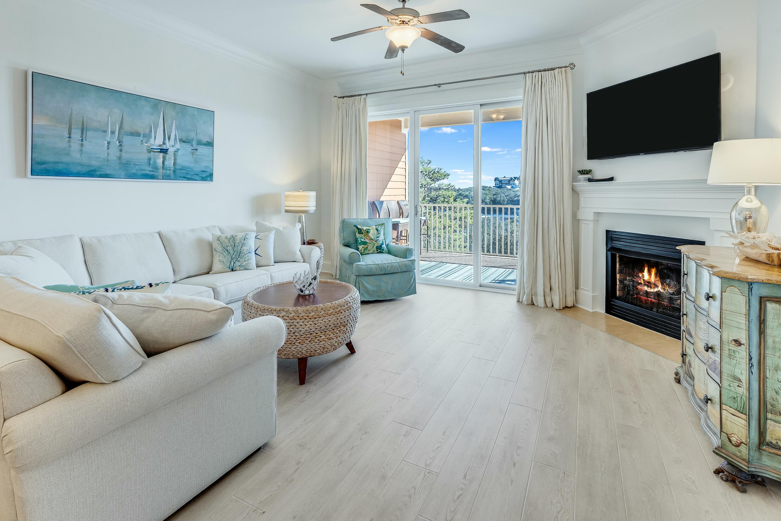 1653 W County Highway 30A UNIT 3121