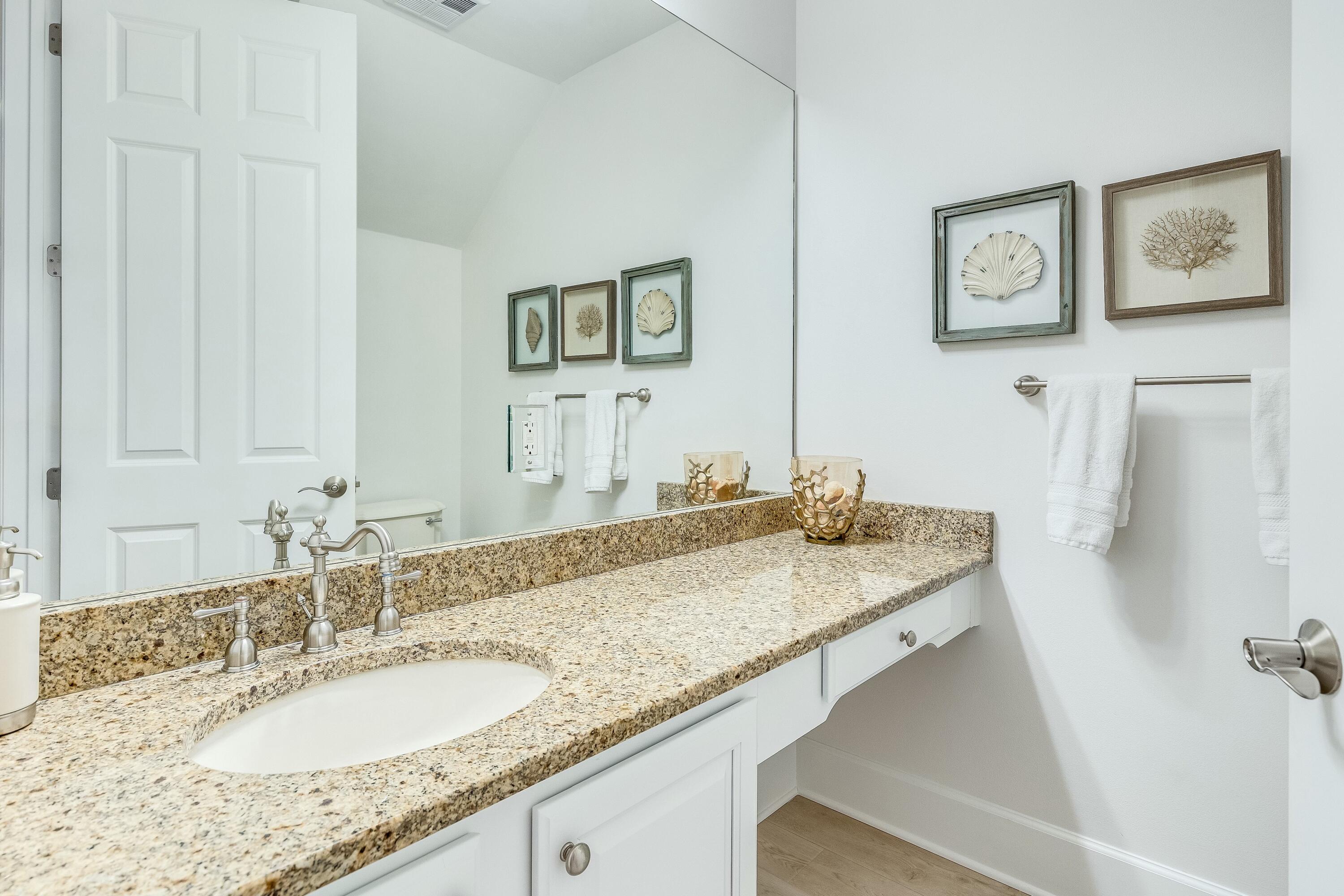 1653 W County Highway 30A UNIT 3121