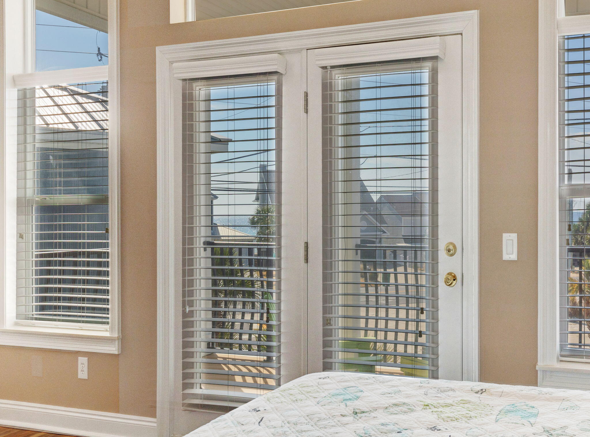 22418 Sandstorm Lane