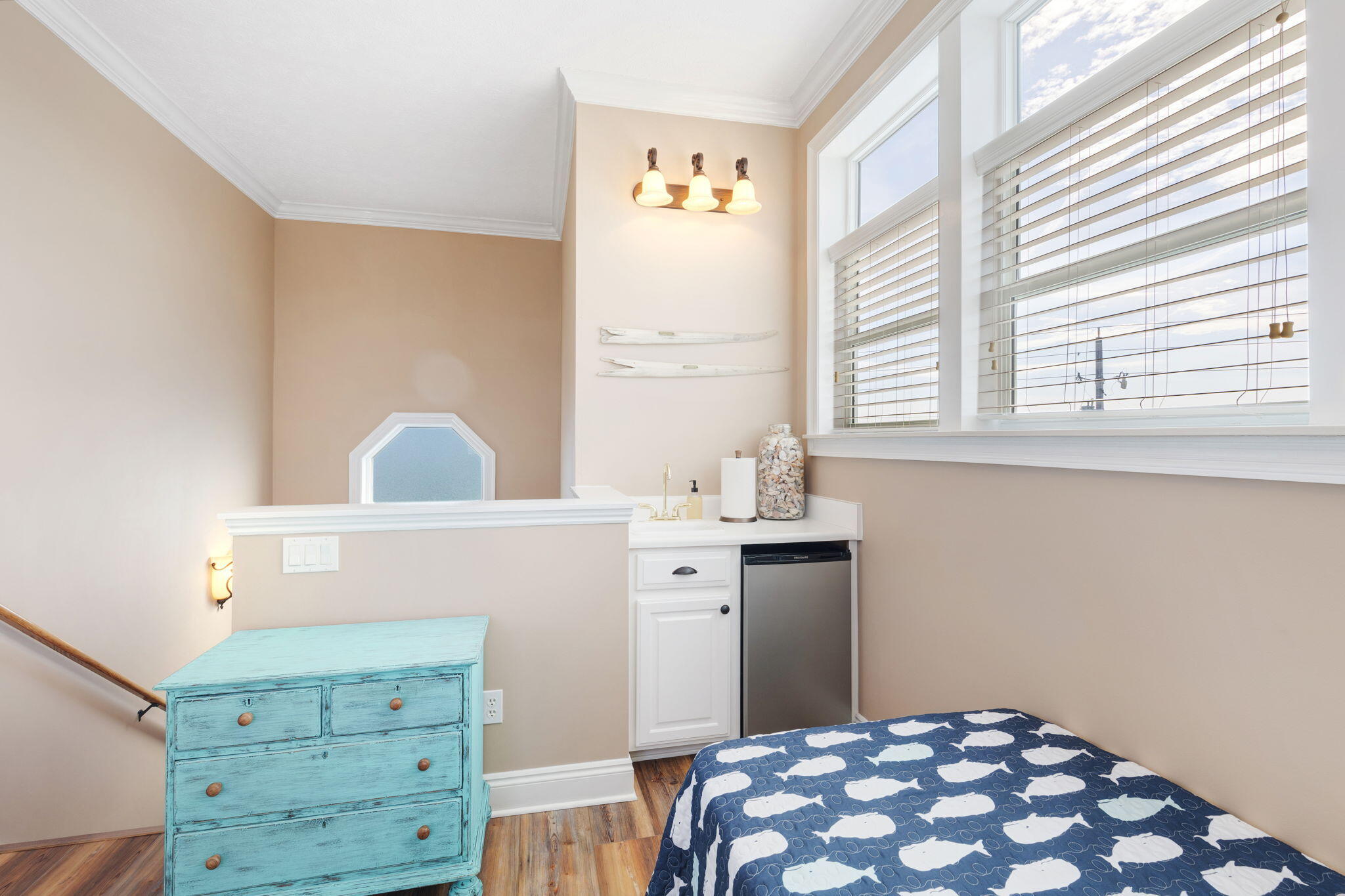 22418 Sandstorm Lane