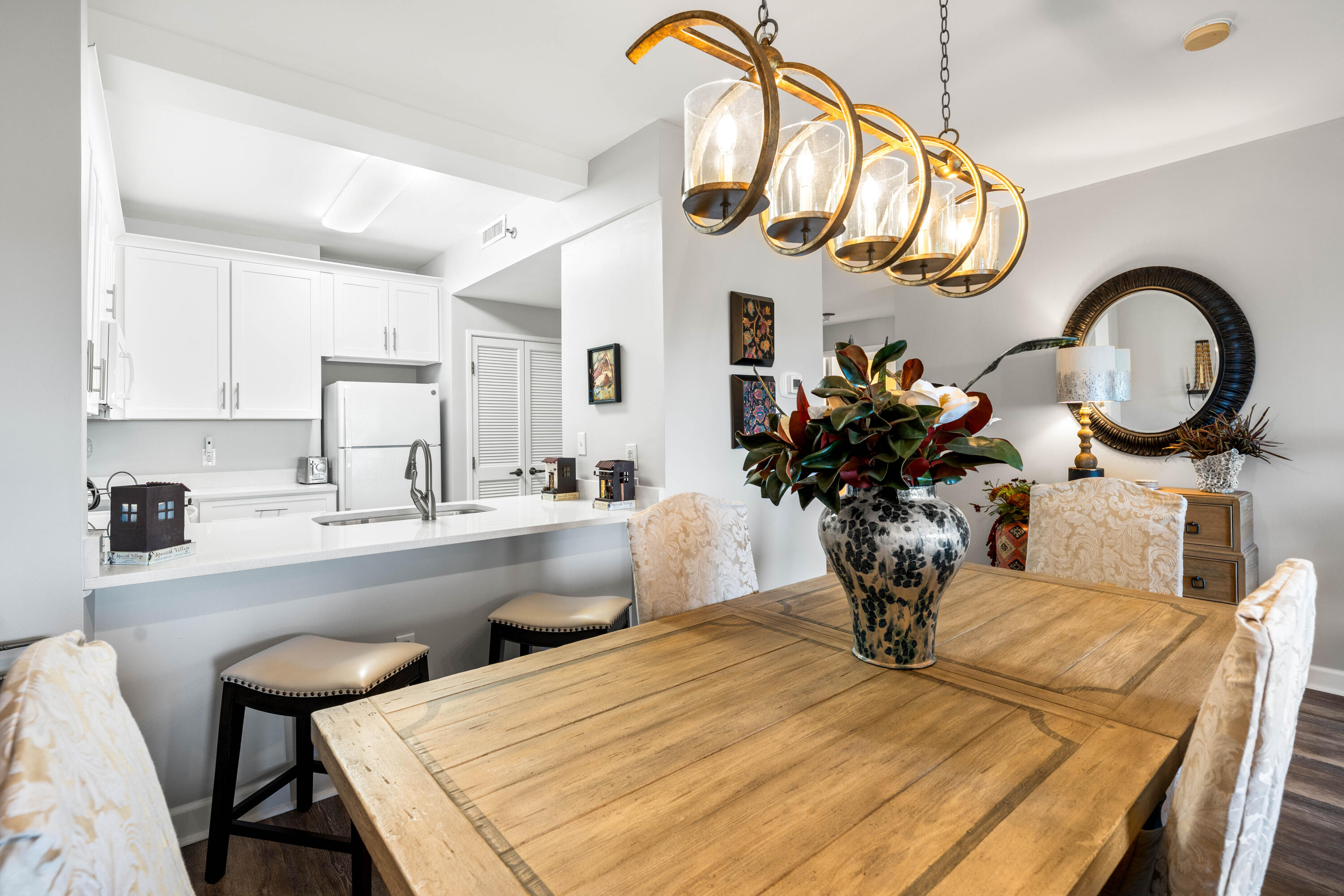 515 Tops L Beach Boulevard, # 501