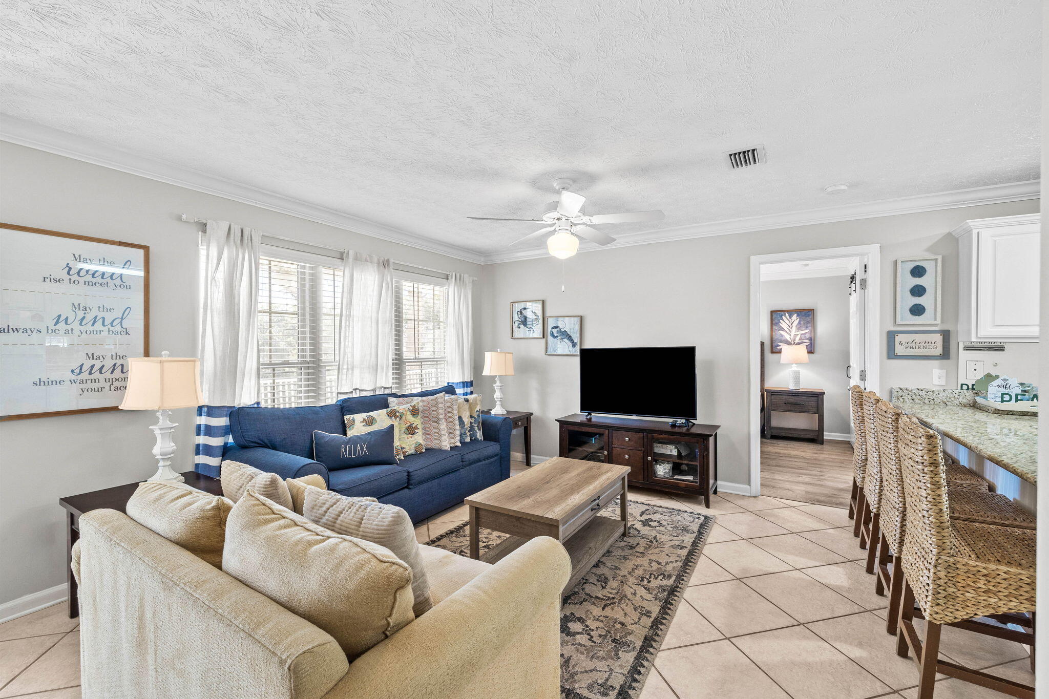 17462 Front Beach Road, 60106