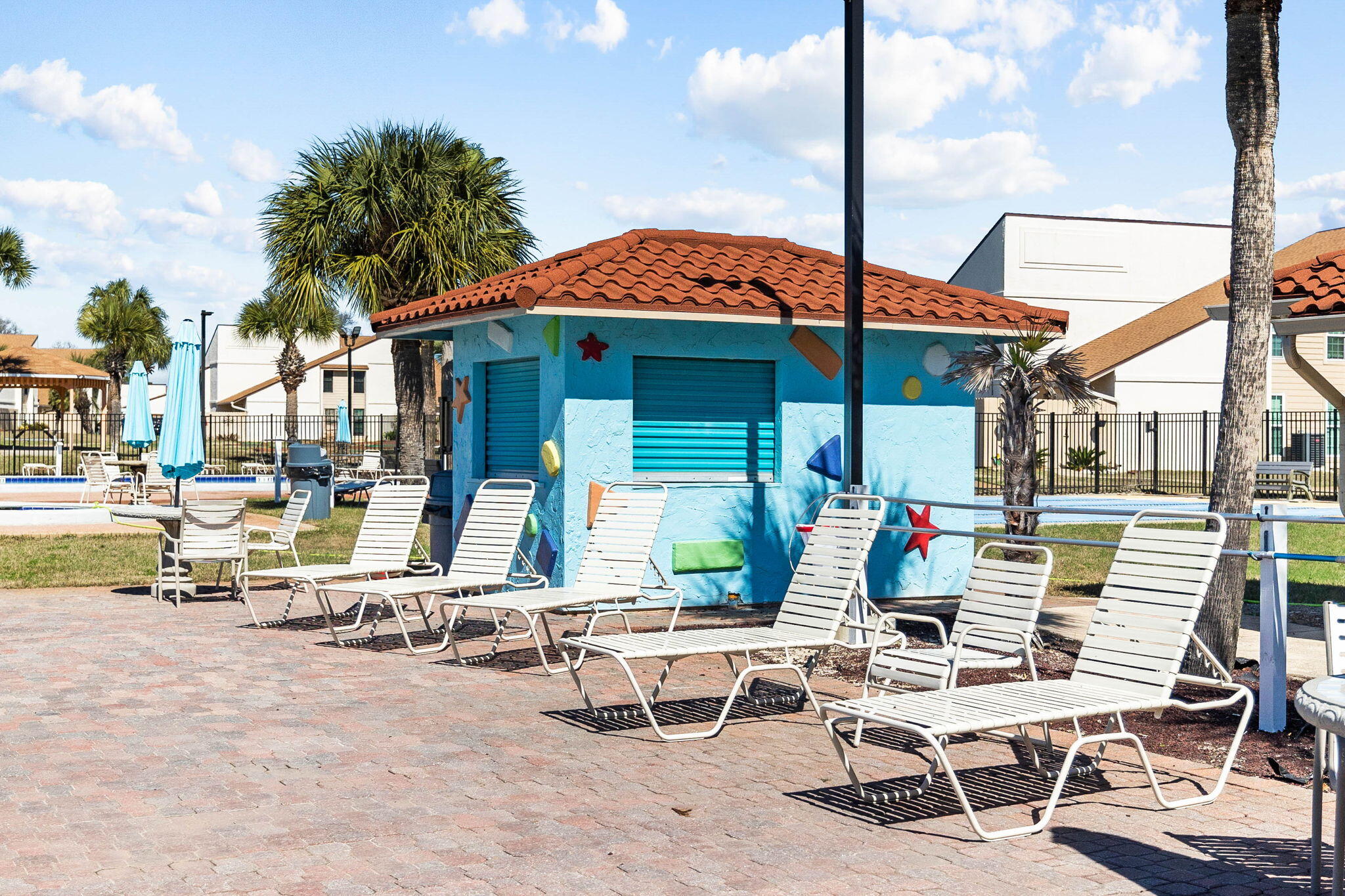 17462 Front Beach Road, 60106