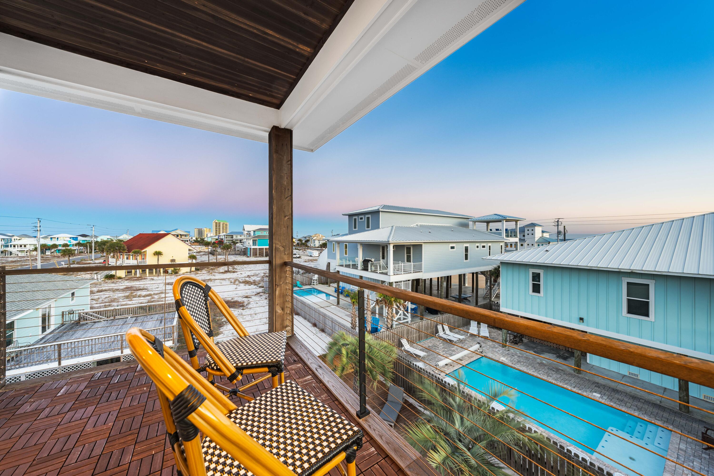 8075 White Sands Boulevard