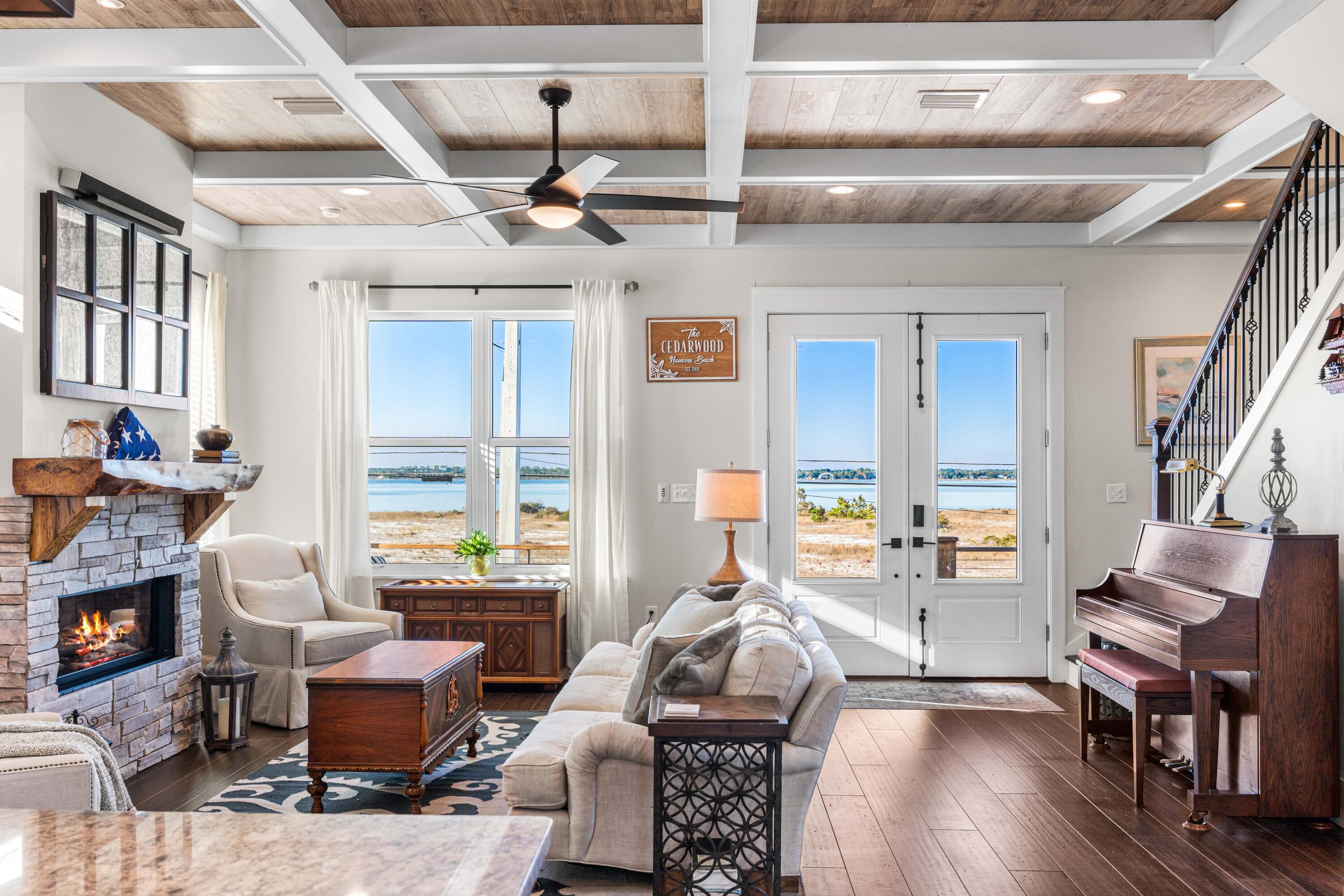 8075 White Sands Boulevard