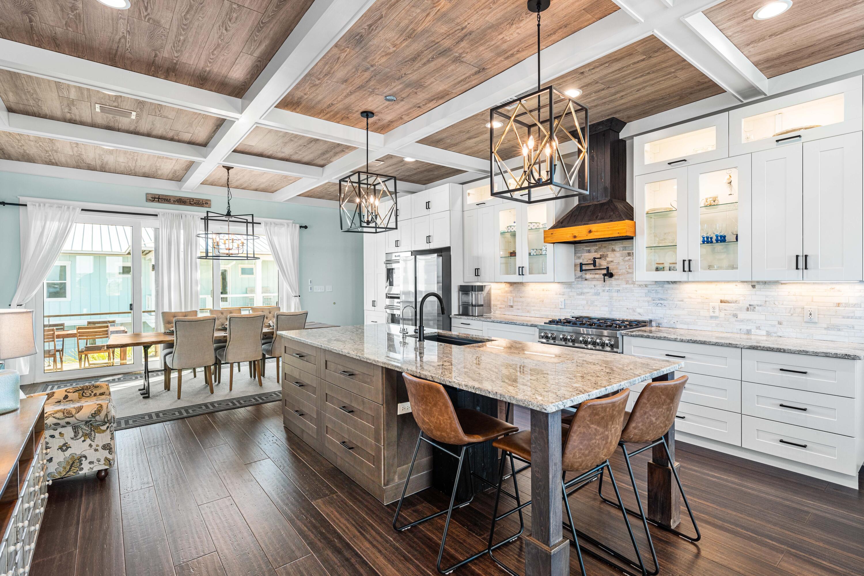 8075 White Sands Boulevard