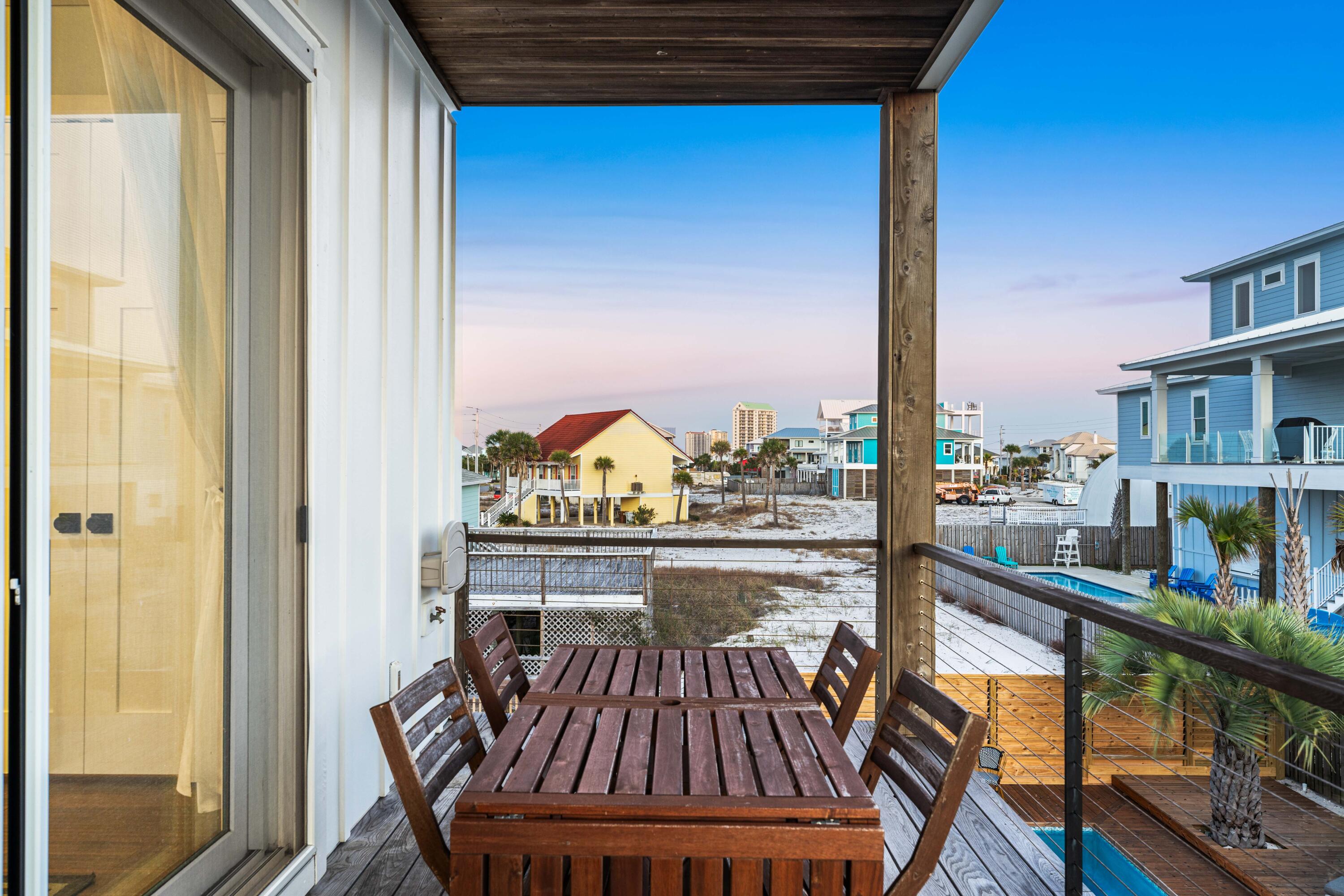 8075 White Sands Boulevard