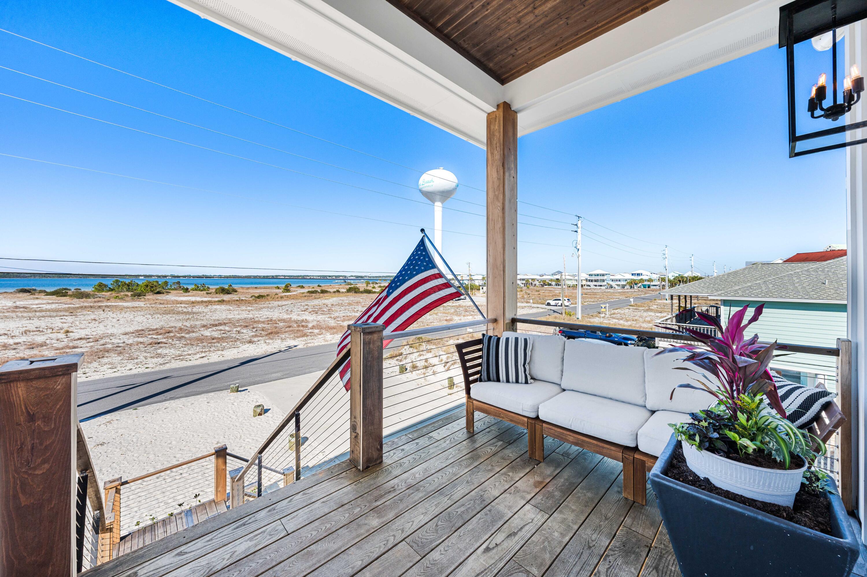 8075 White Sands Boulevard