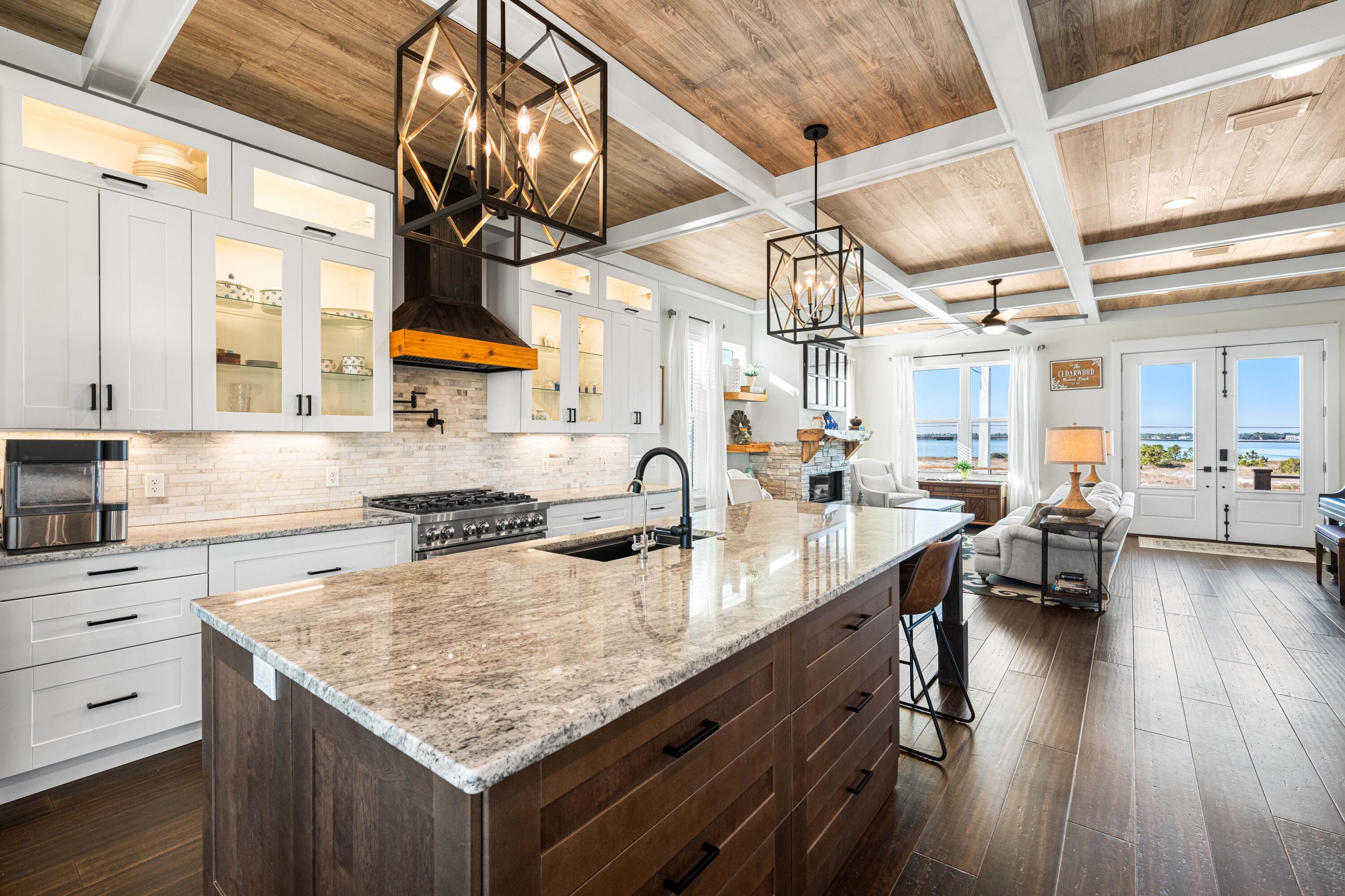 8075 White Sands Boulevard