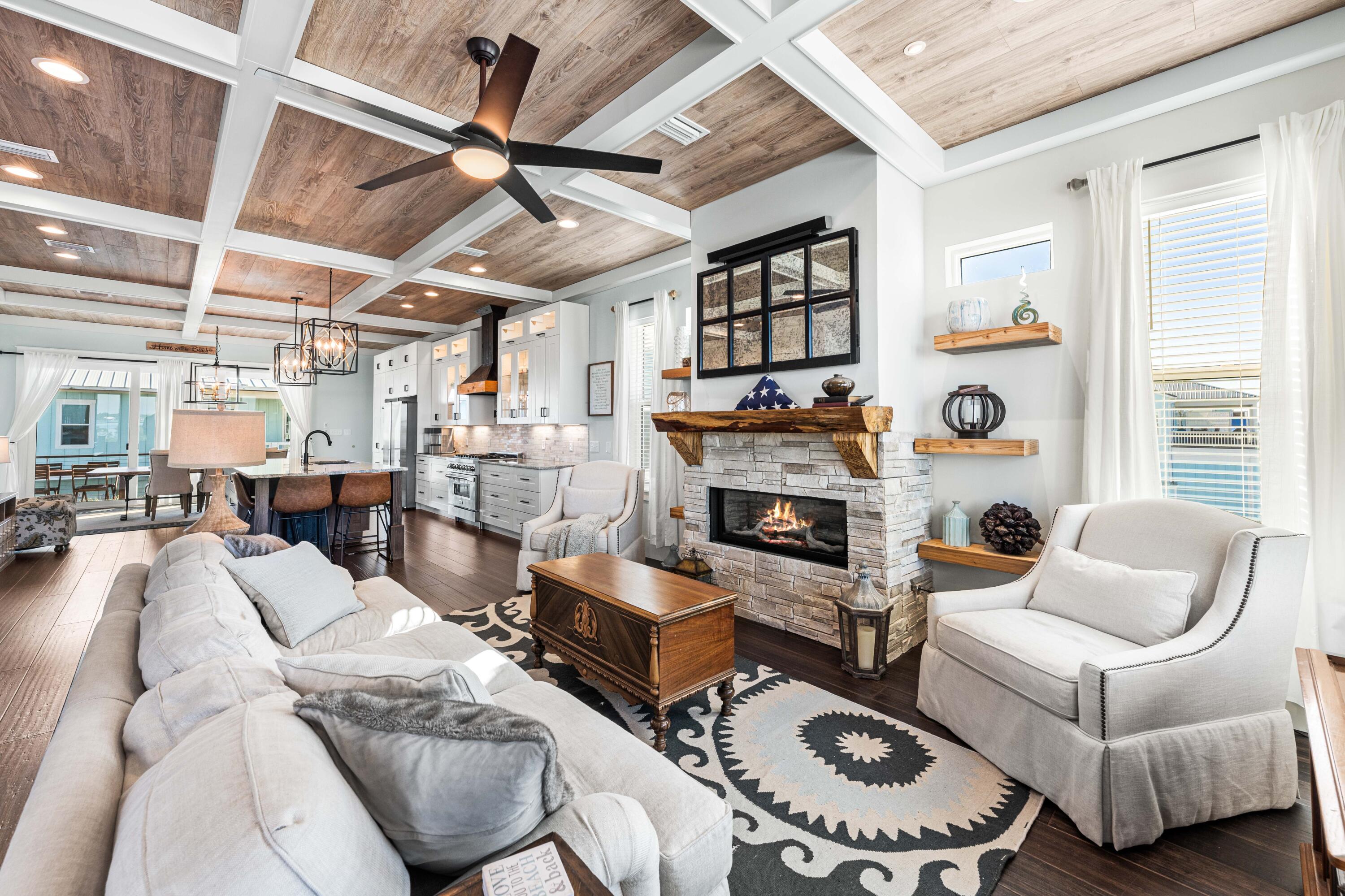 8075 White Sands Boulevard