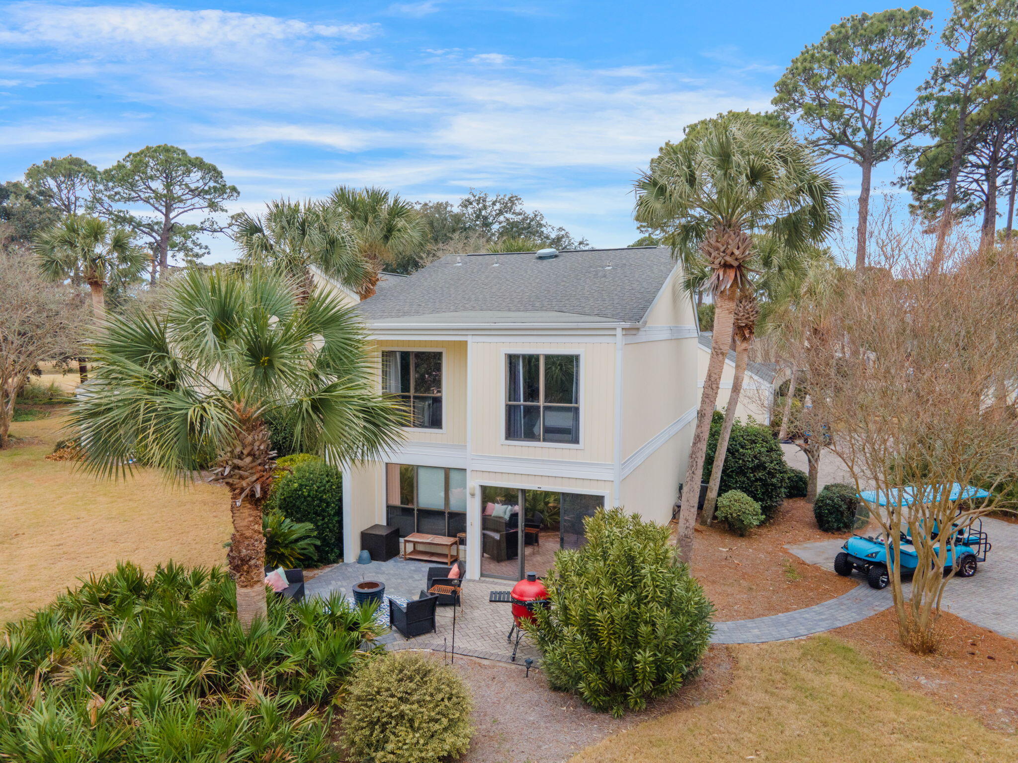 735 Sandpiper Place, 10524