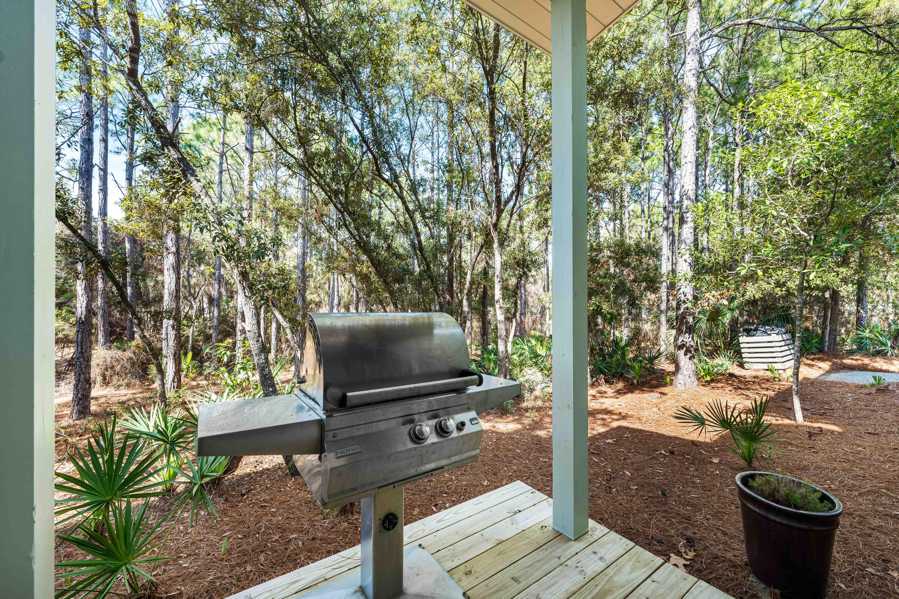 432 Pine Needle Way