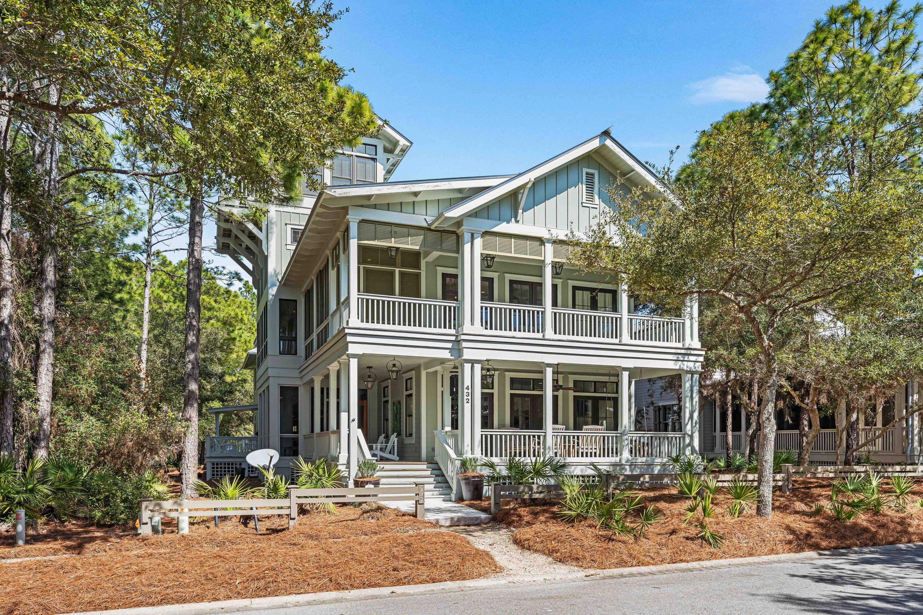 432 Pine Needle Way