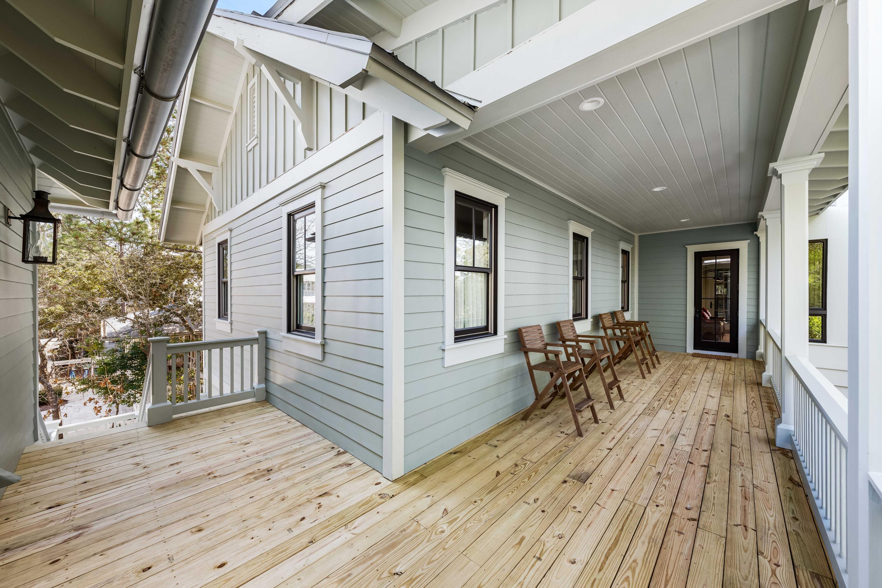 432 Pine Needle Way