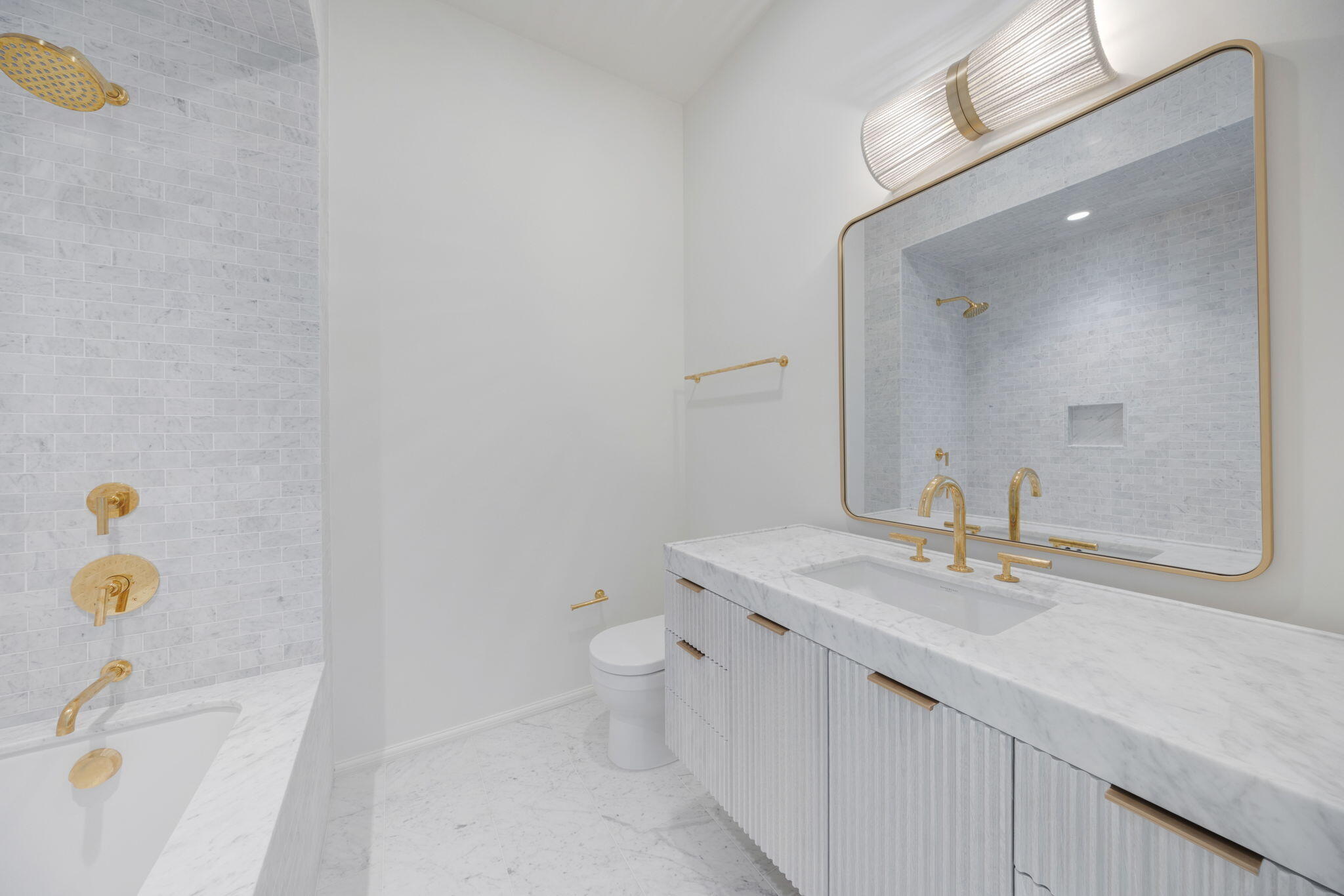 19 Astra Way, M12