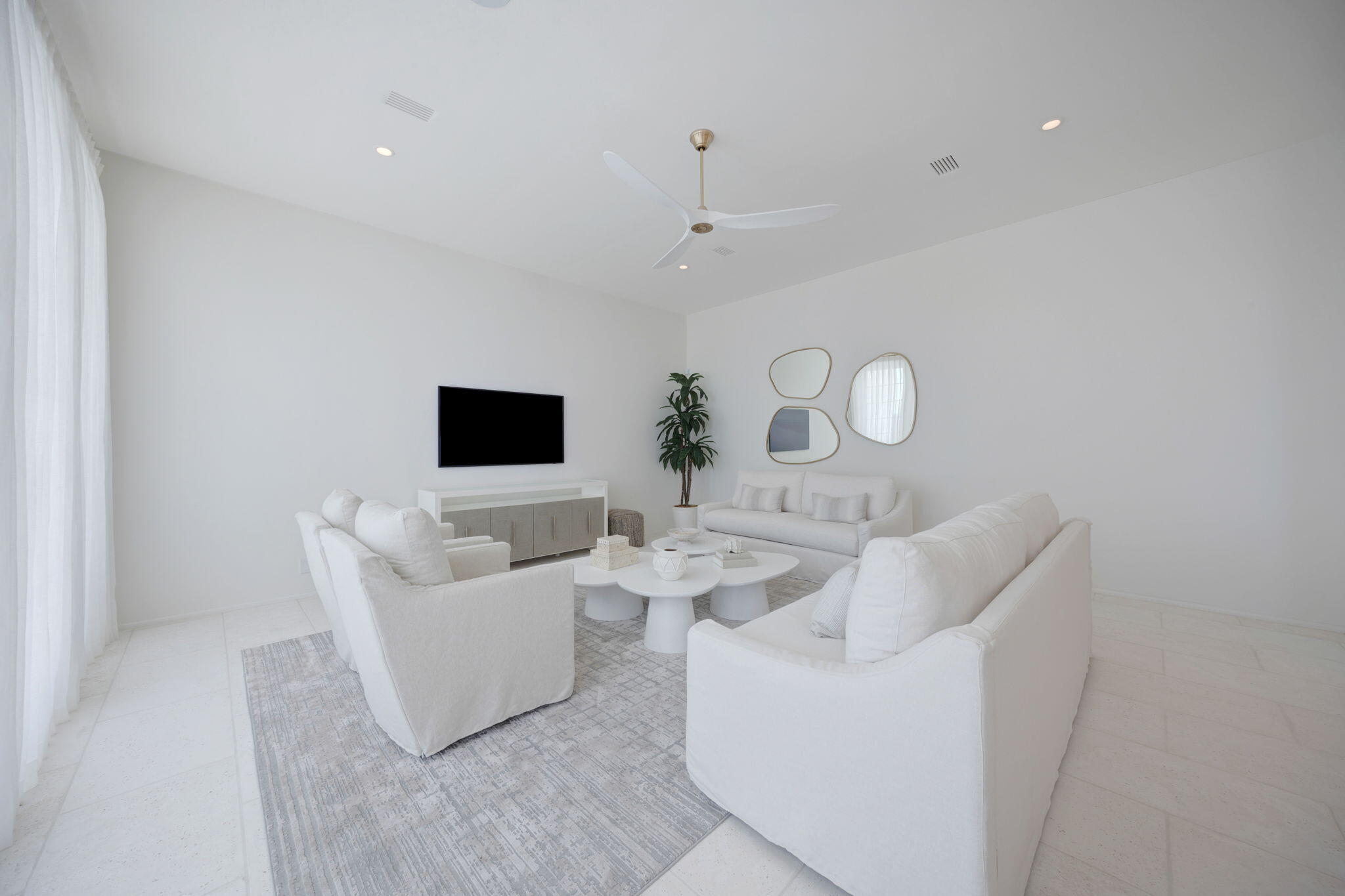 19 Astra Way, M12