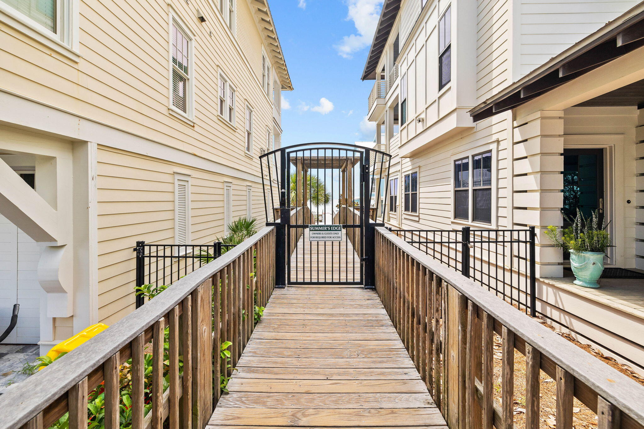 30 Chelsea Loop Road