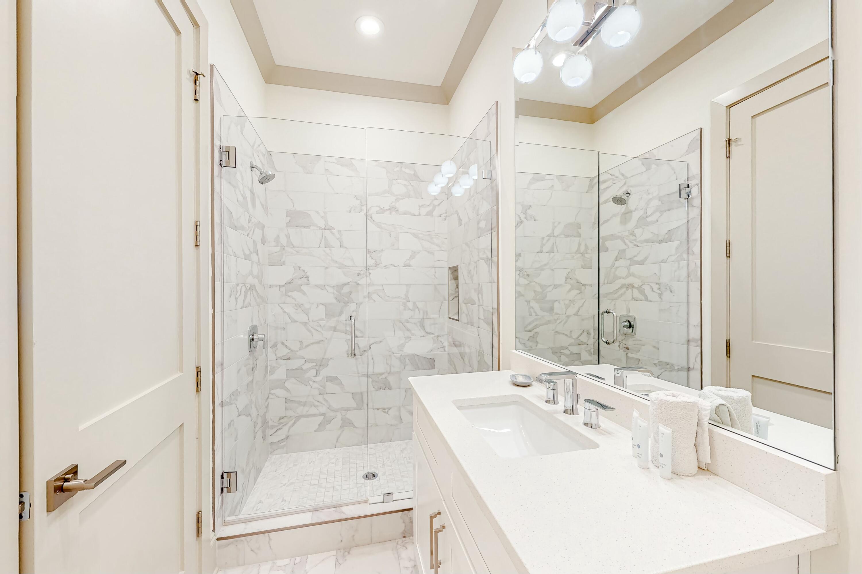 70 Marthas Lane, 2-201