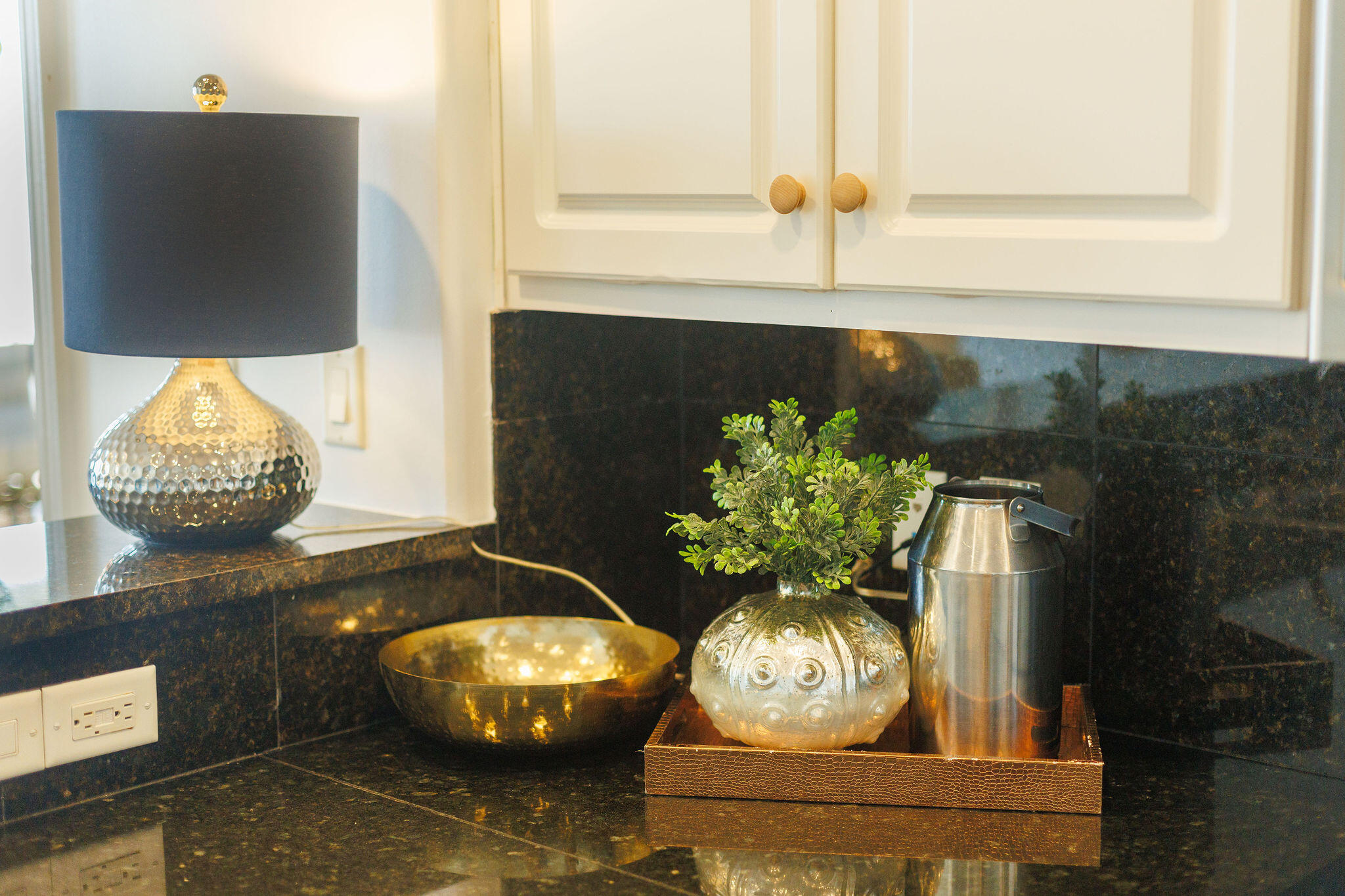 5004 Thomas Drive, UNIT 1707