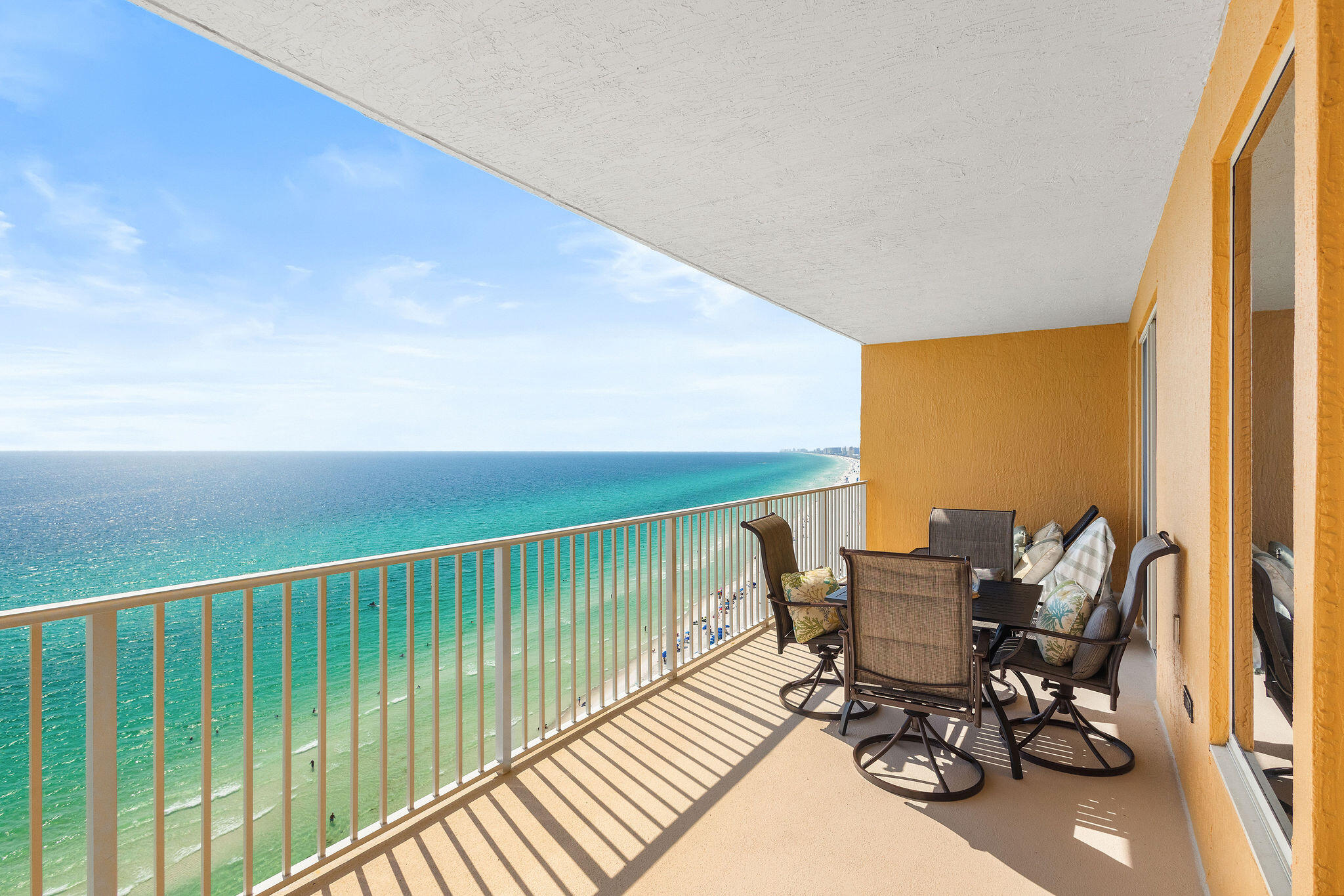 5004 Thomas Drive, UNIT 1707