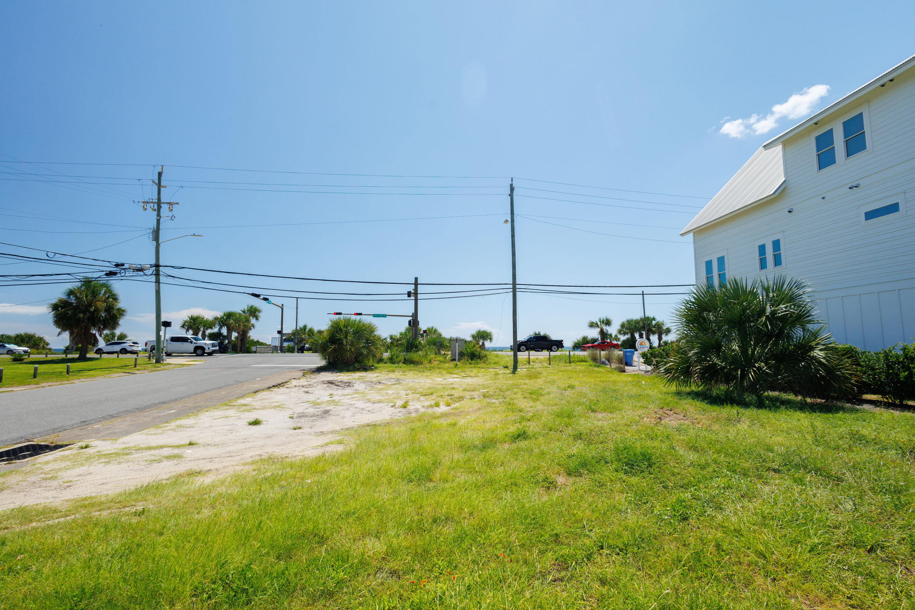 14,000 Front Beach Road