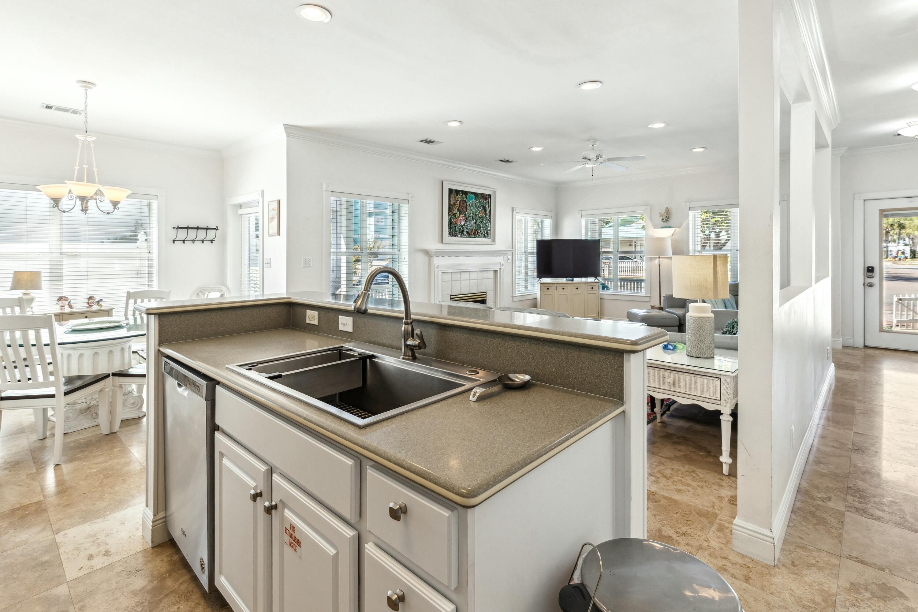 4473 Ocean View Drive