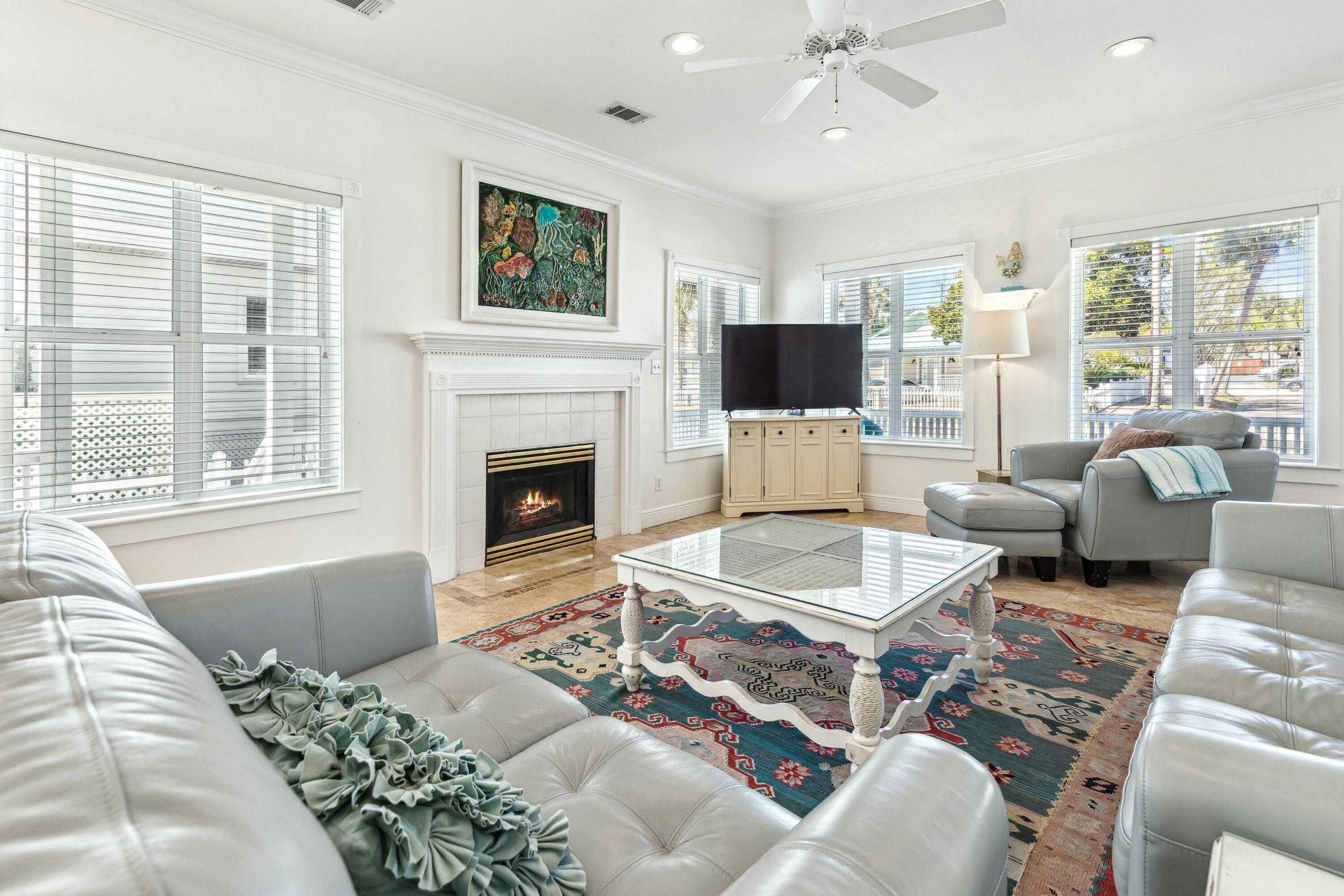 4473 Ocean View Drive