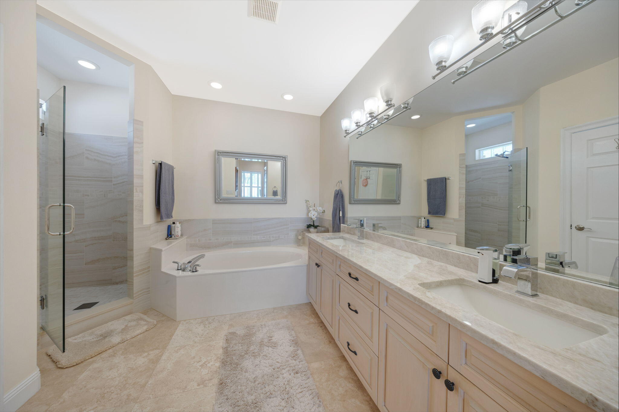 8008 Legend Creek Drive