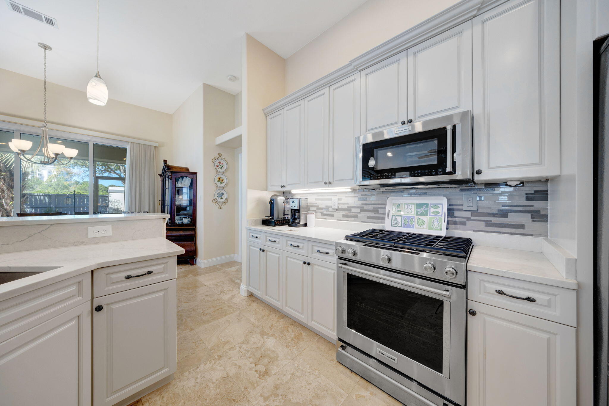 8008 Legend Creek Drive