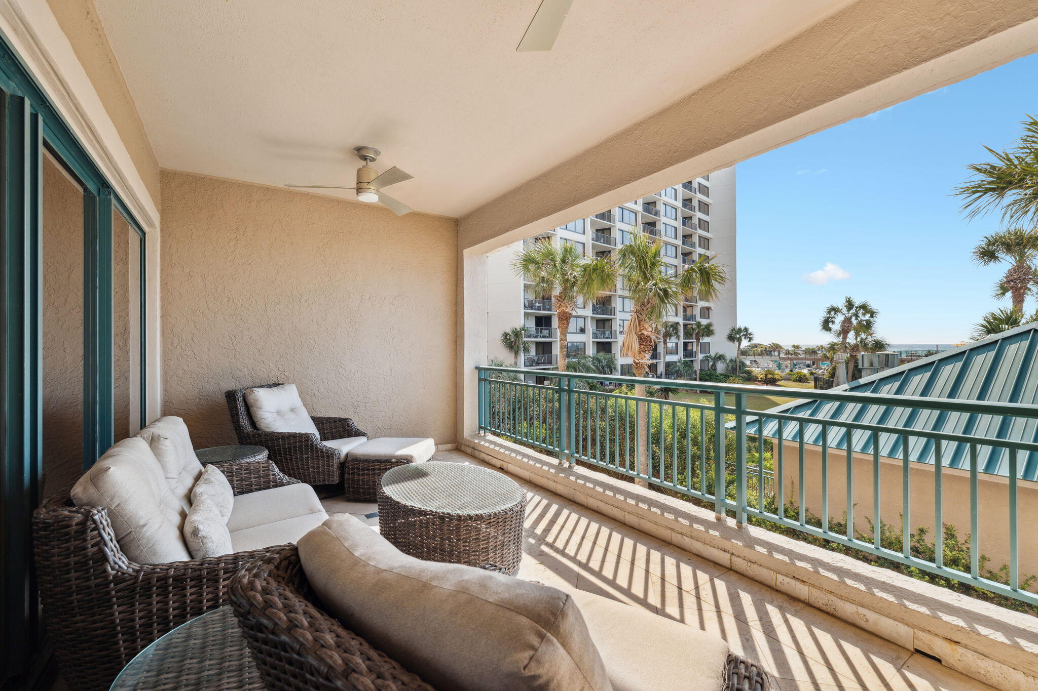 4402 Southwinds Drive, 4402
