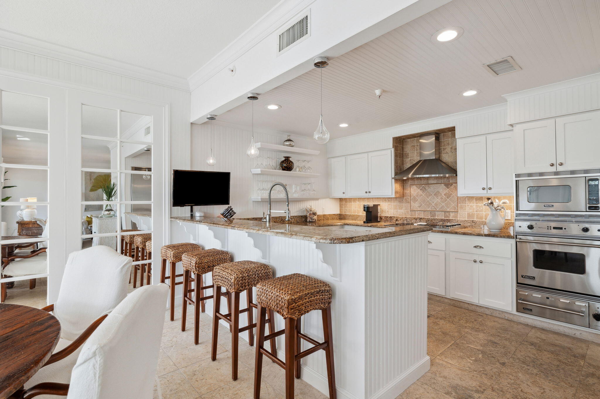 4402 Southwinds Drive, 4402