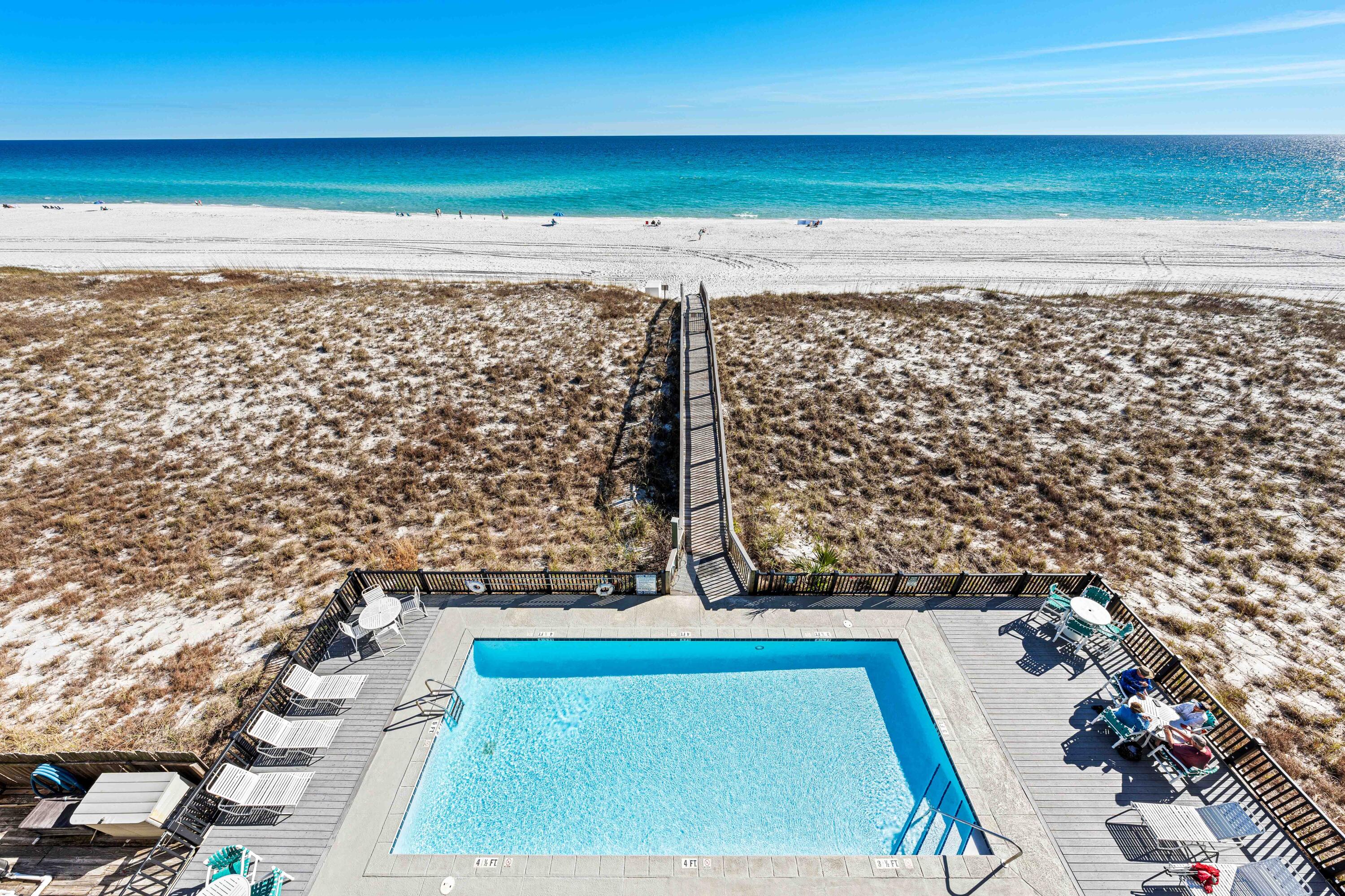 8245 Gulf Boulevard, Unit 405