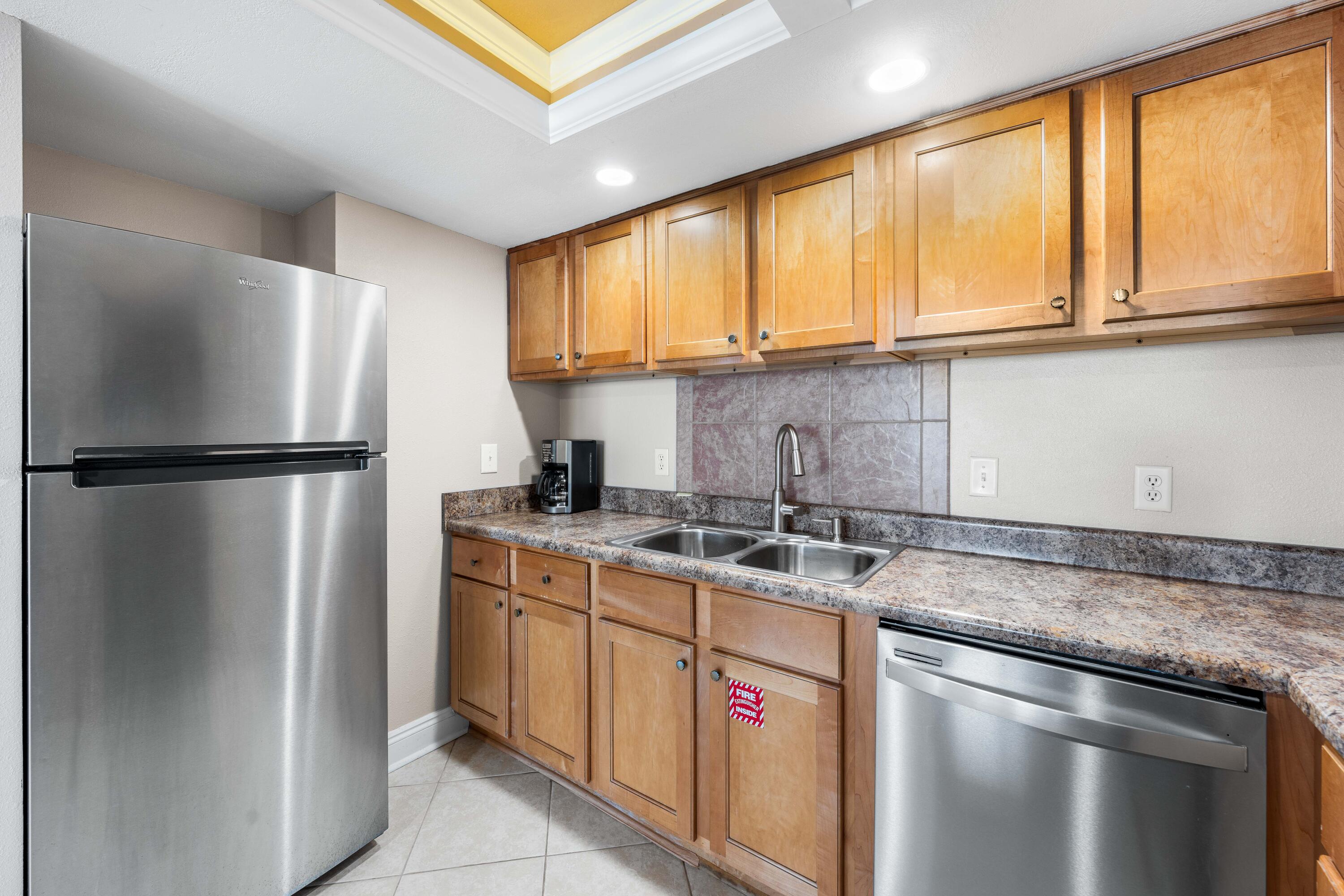 8245 Gulf Boulevard, Unit 405