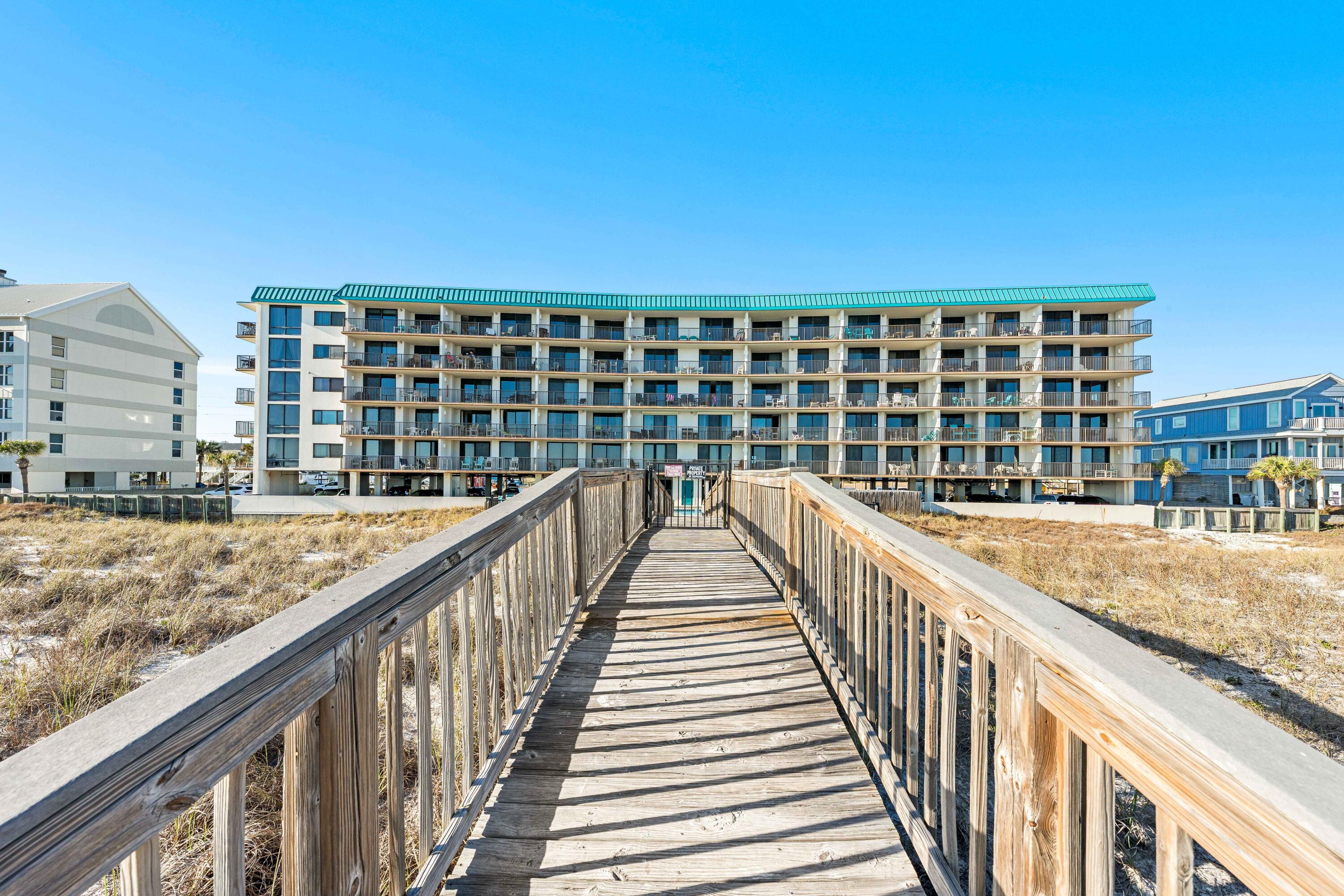8245 Gulf Boulevard, Unit 405