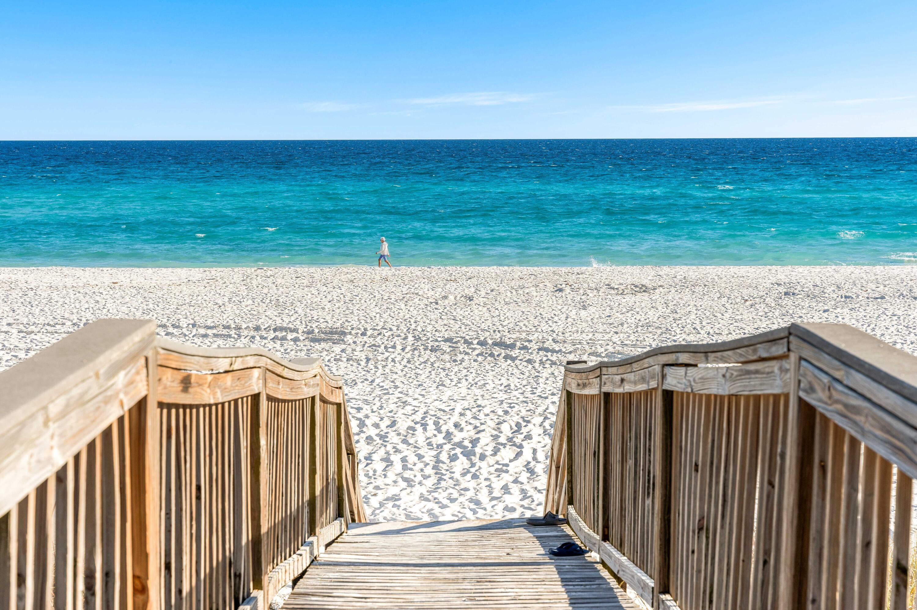 8245 Gulf Boulevard, Unit 405