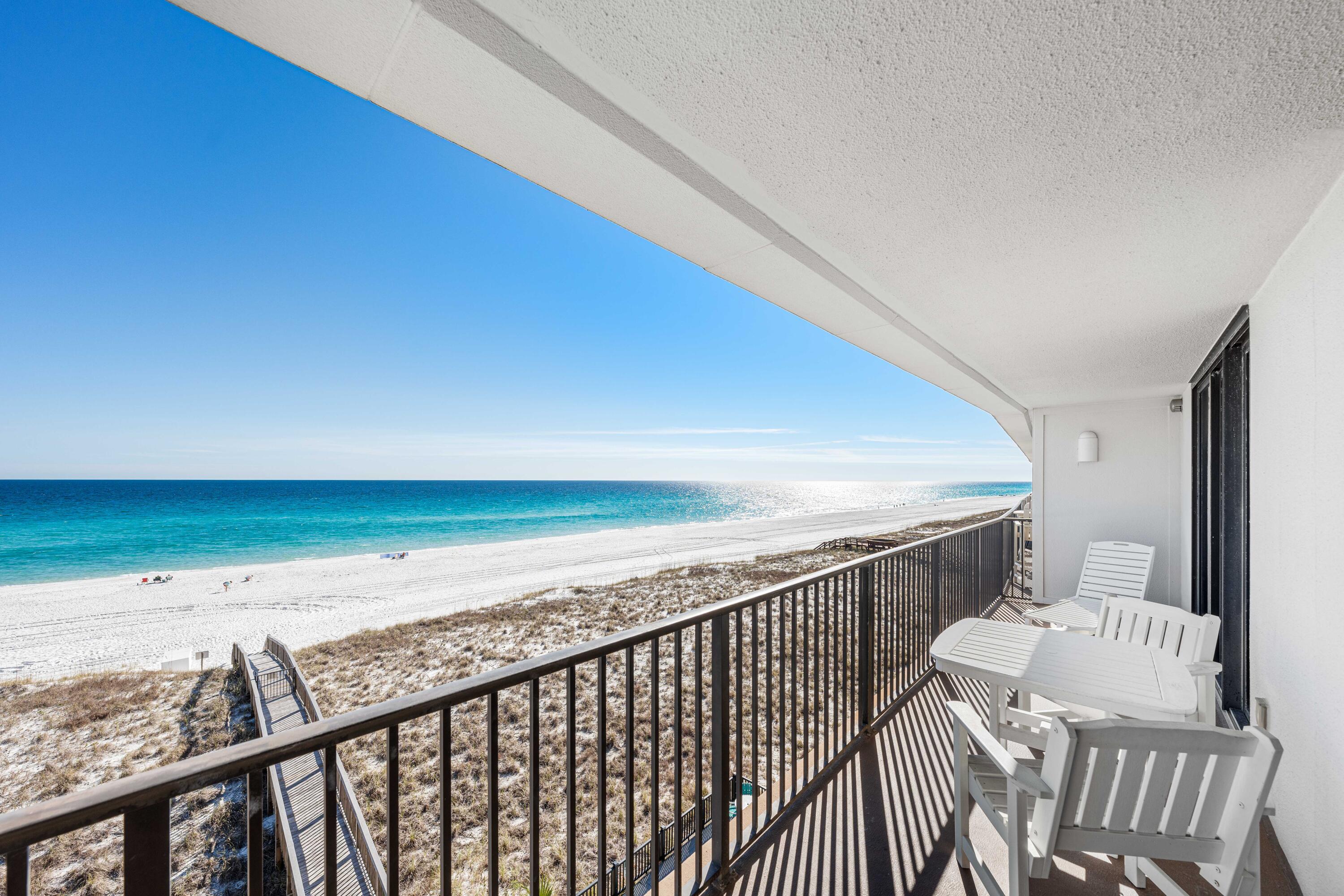 8245 Gulf Boulevard, Unit 405